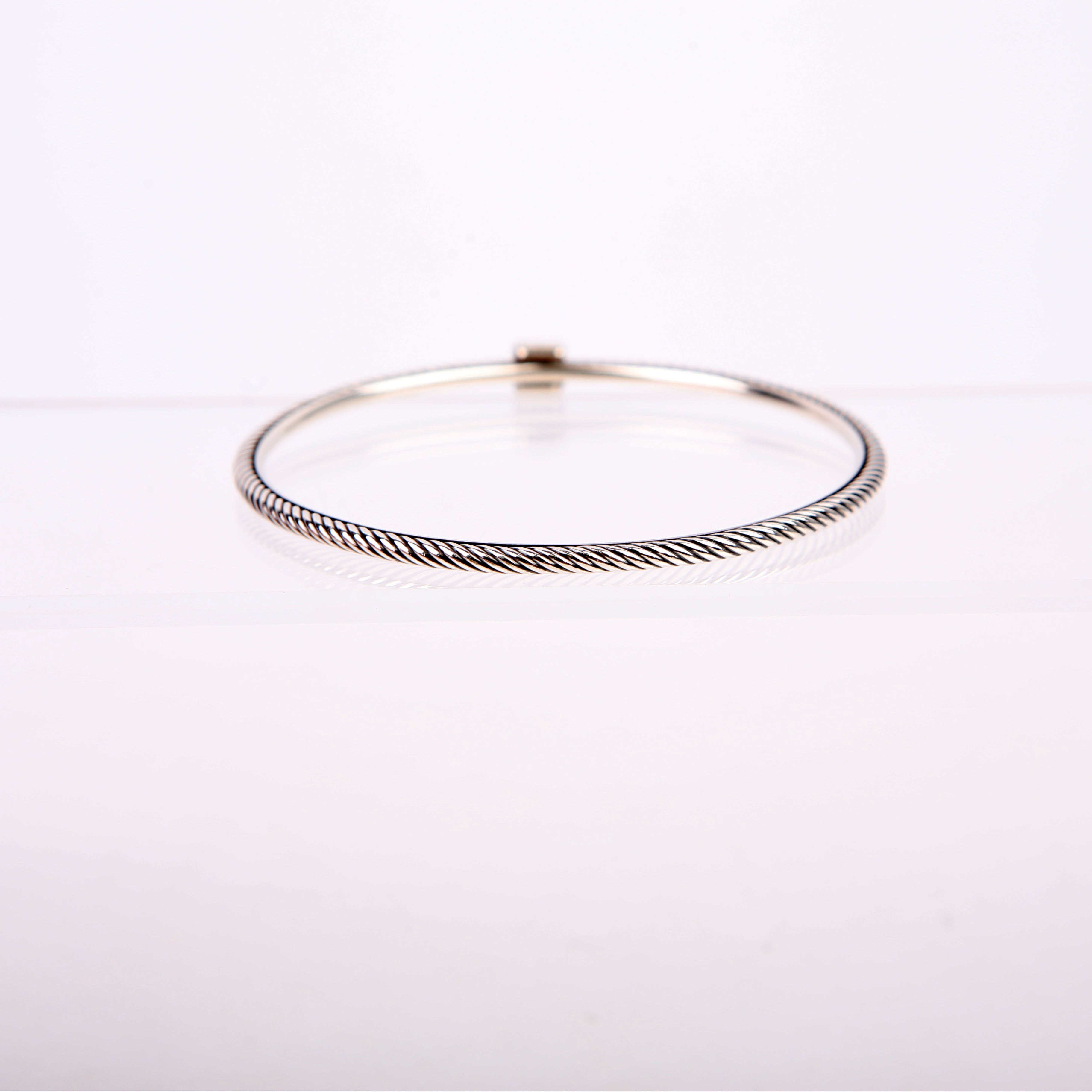 Confetti Bangle 925