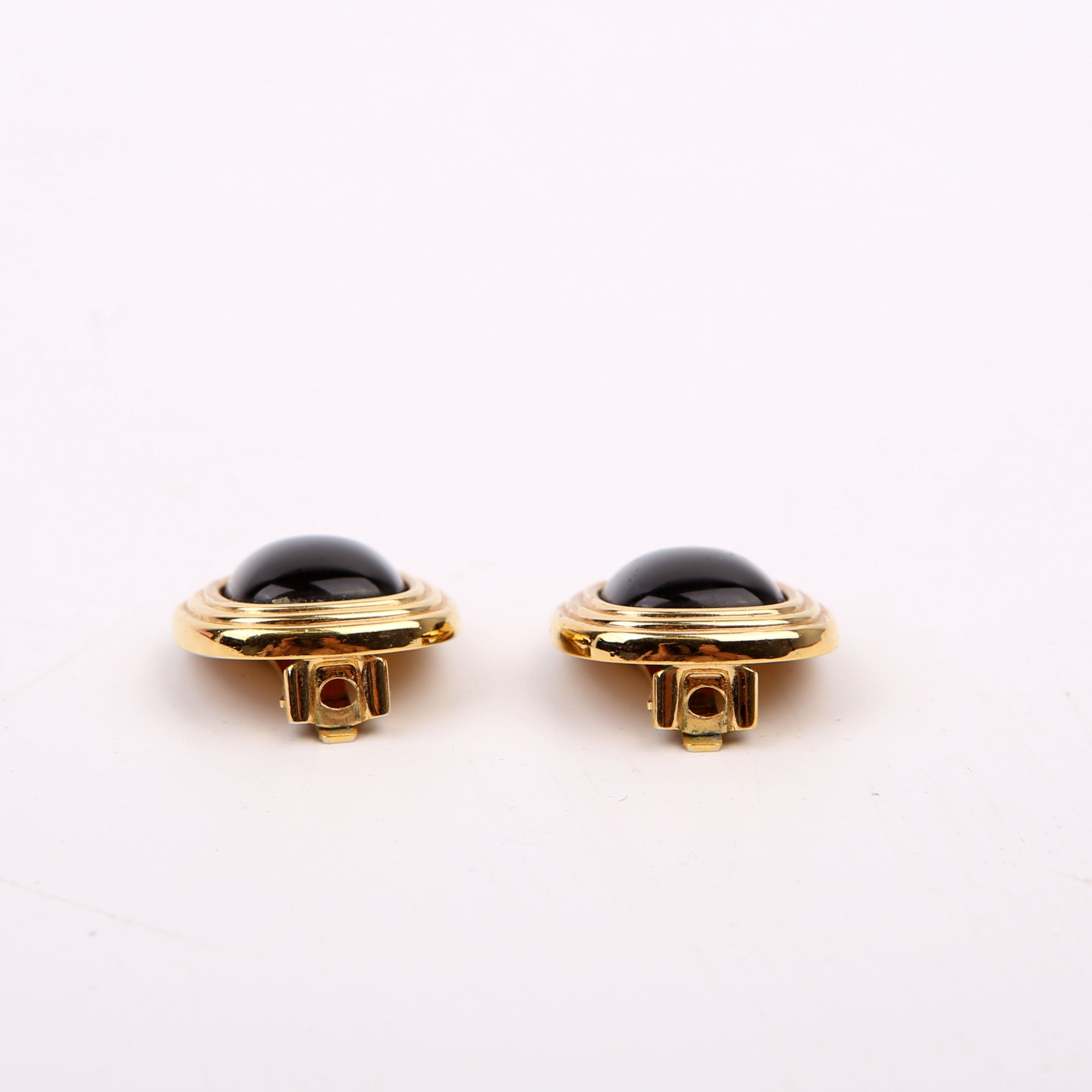 Resin Clip-Ons Vintage Earrings