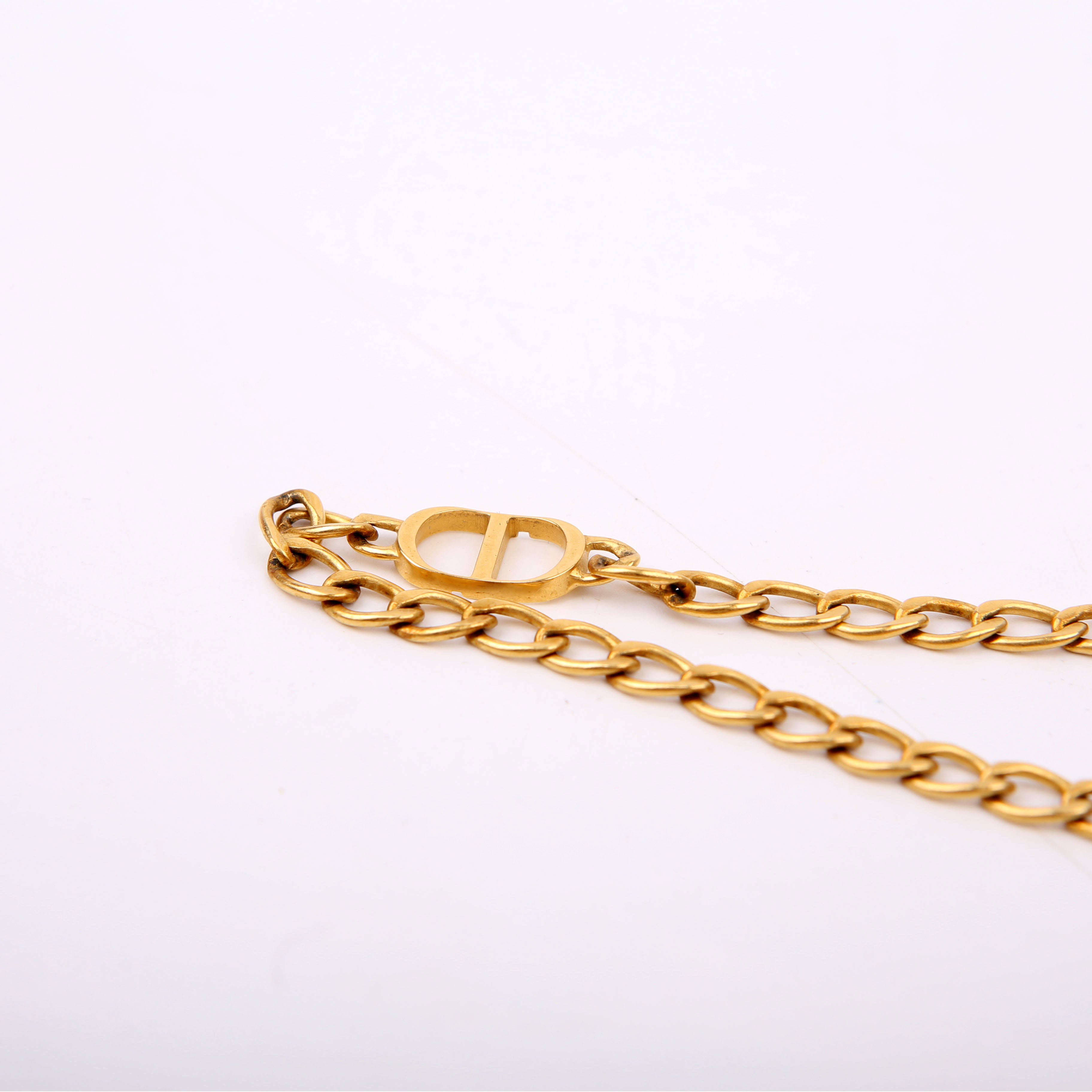 30 Montaigne Thin Choker Necklace