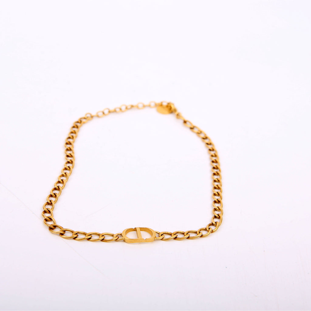 30 Montaigne Thin Choker Necklace