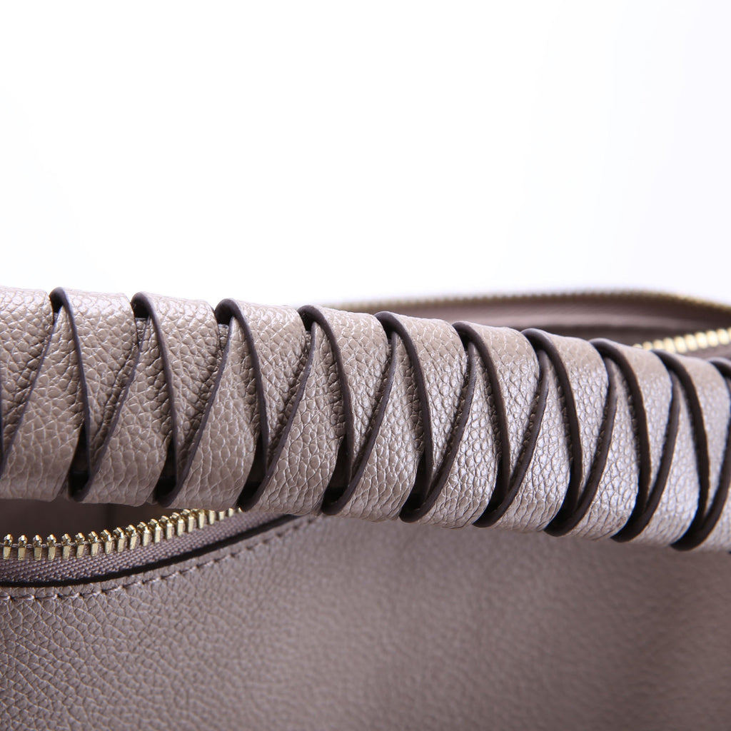 Maida Hobo Empreinte Taupe