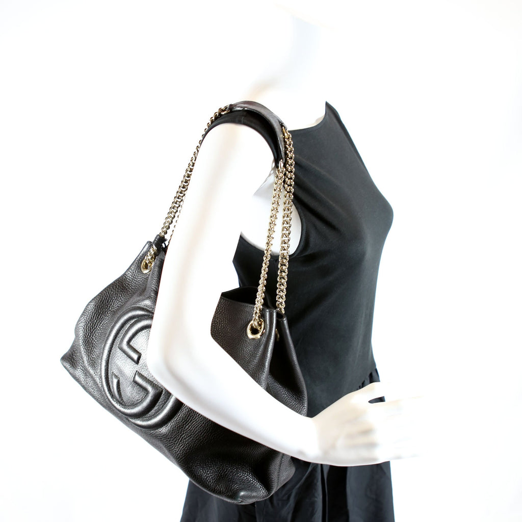 308982 Soho Leather Shoulder Medium Black/Gold