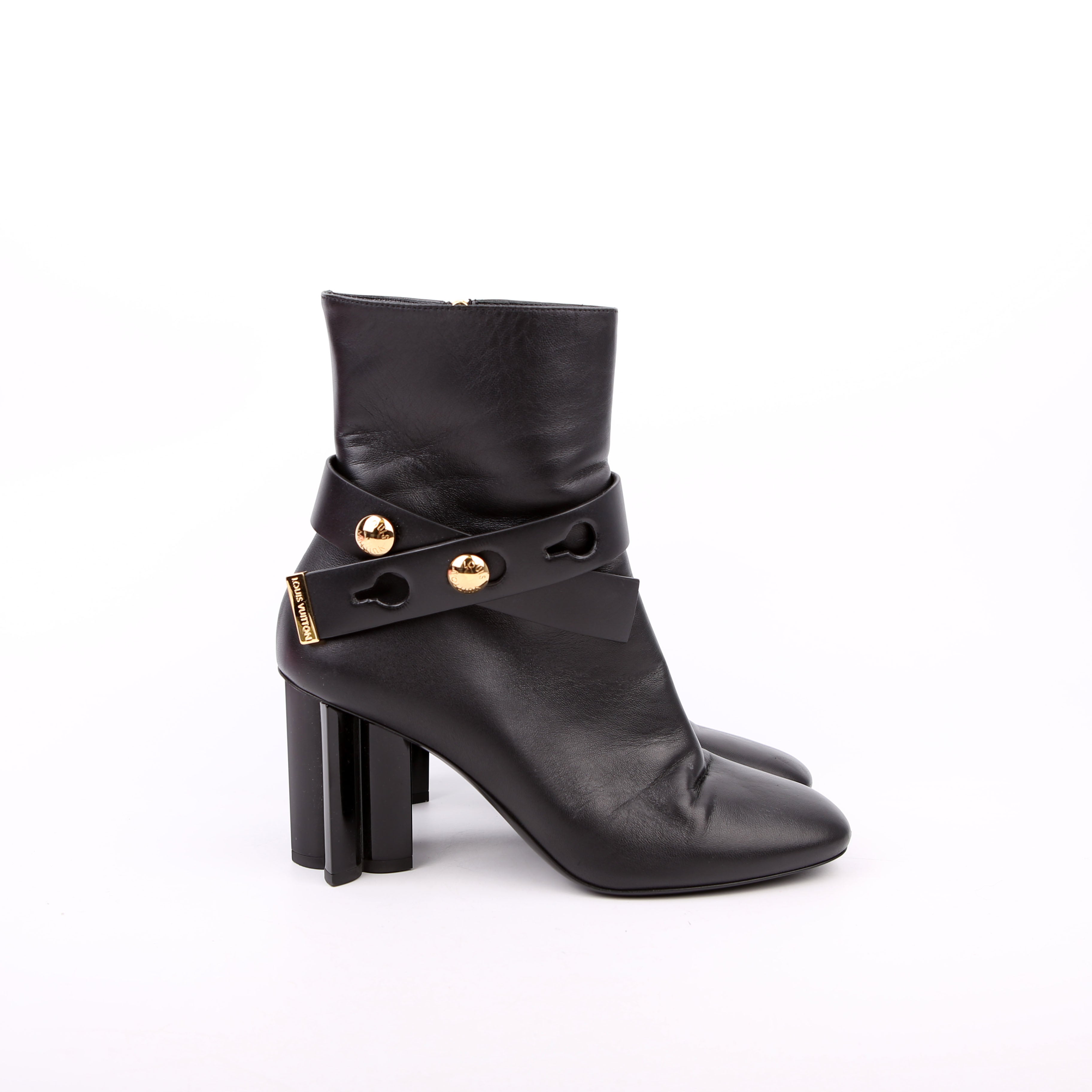 Belted Silhouette Leather Boots Size 39 Black