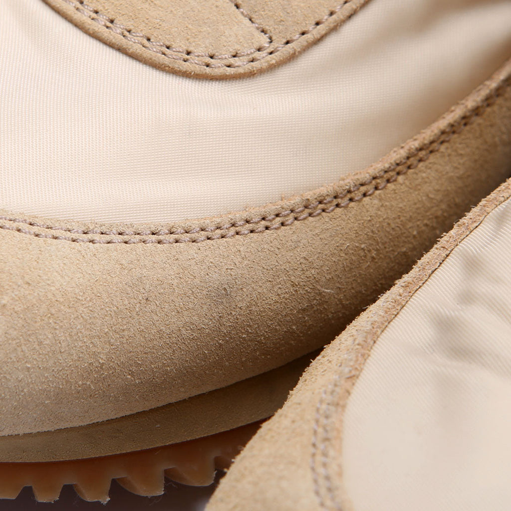 Flow Runner Mesh/Suede Sneakers Tan/Black Size 40