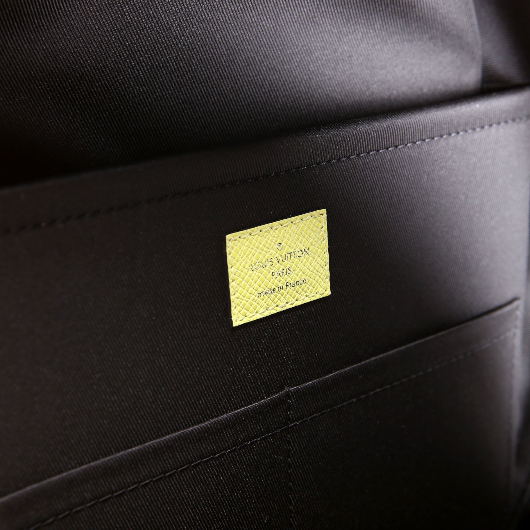 Discovery Slim BackpackTaigarama Yellow