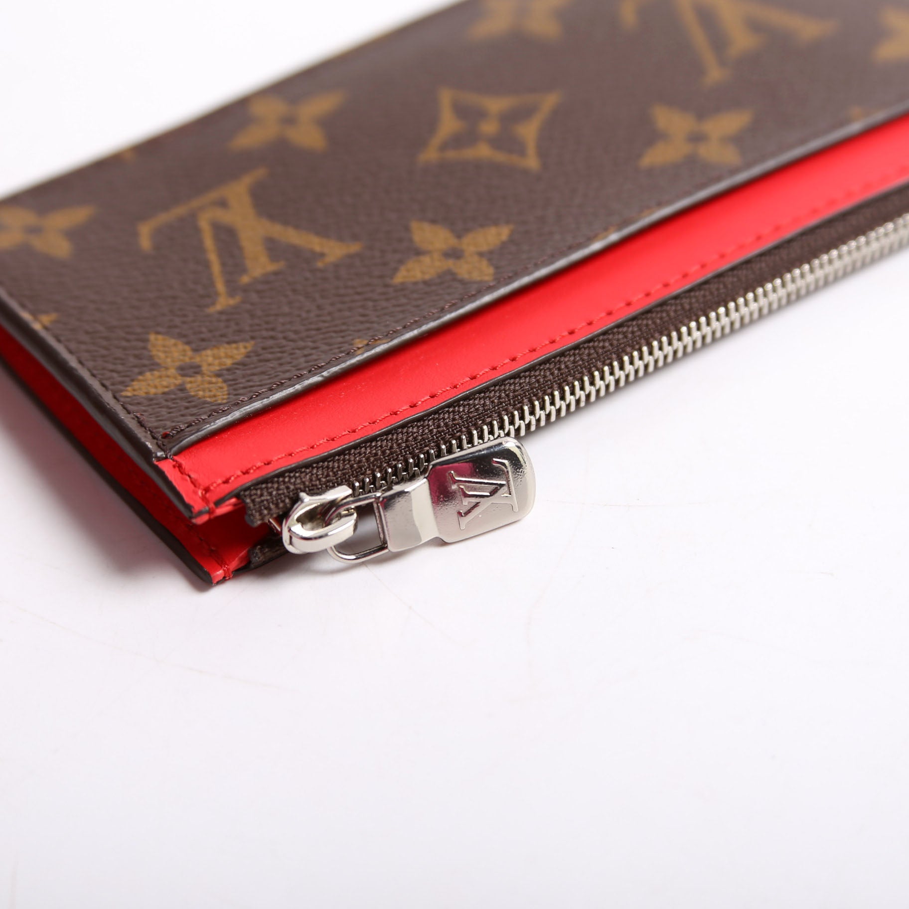 Coin Card Holder Taiga Monogram Red