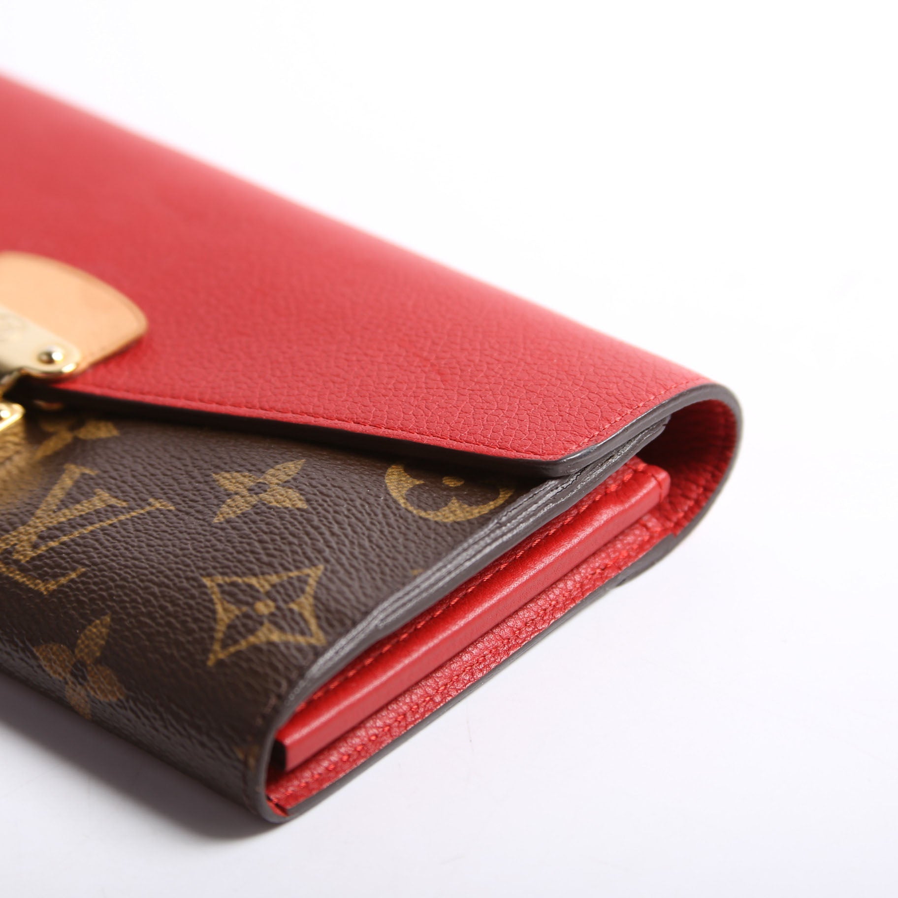 Pallas Wallet Monogram Long
