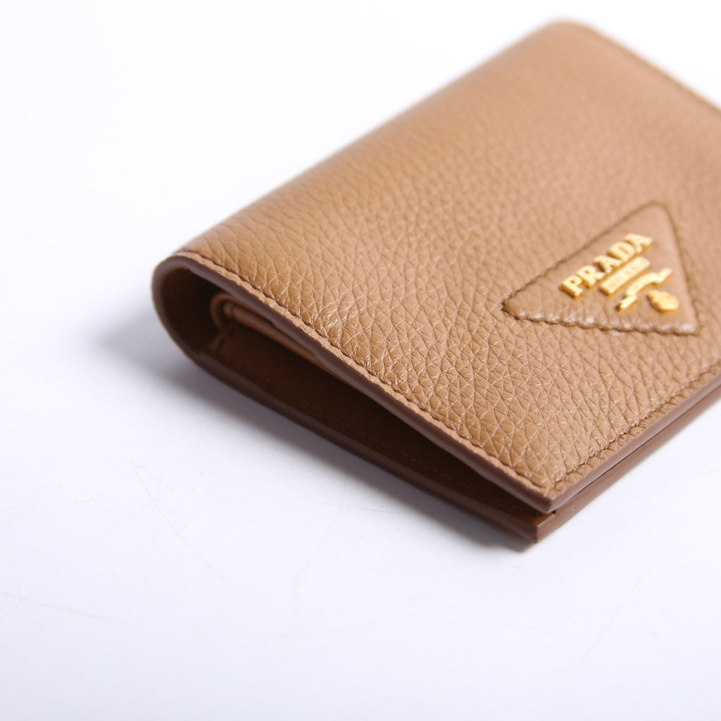 1MV204 Small Leather Wallet Brown