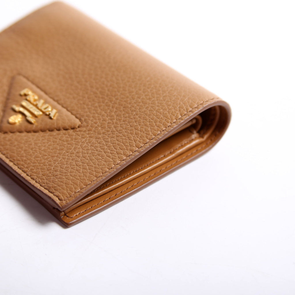 1MV204 Small Leather Wallet Brown