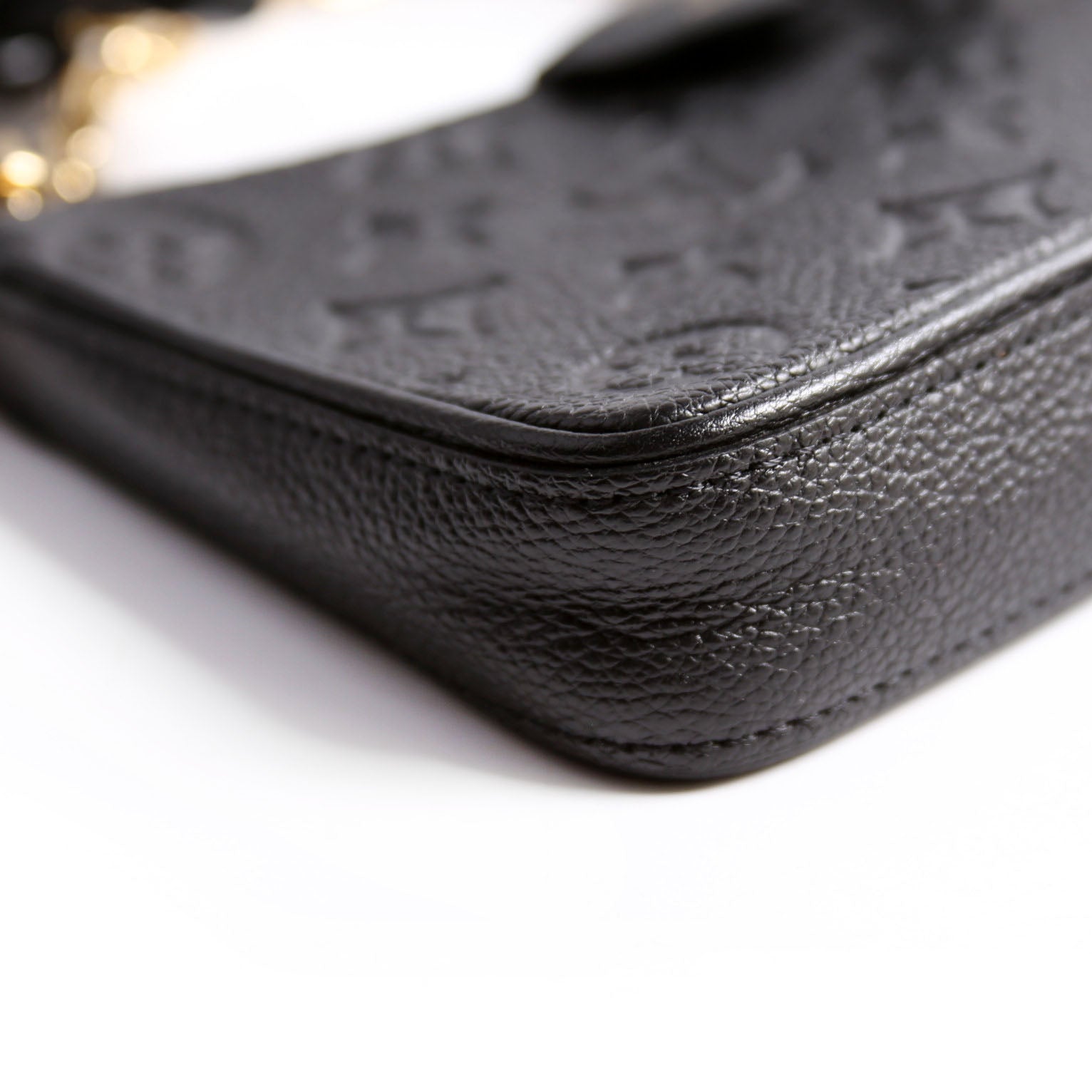 Easy Pouch On Strap Empreinte Black