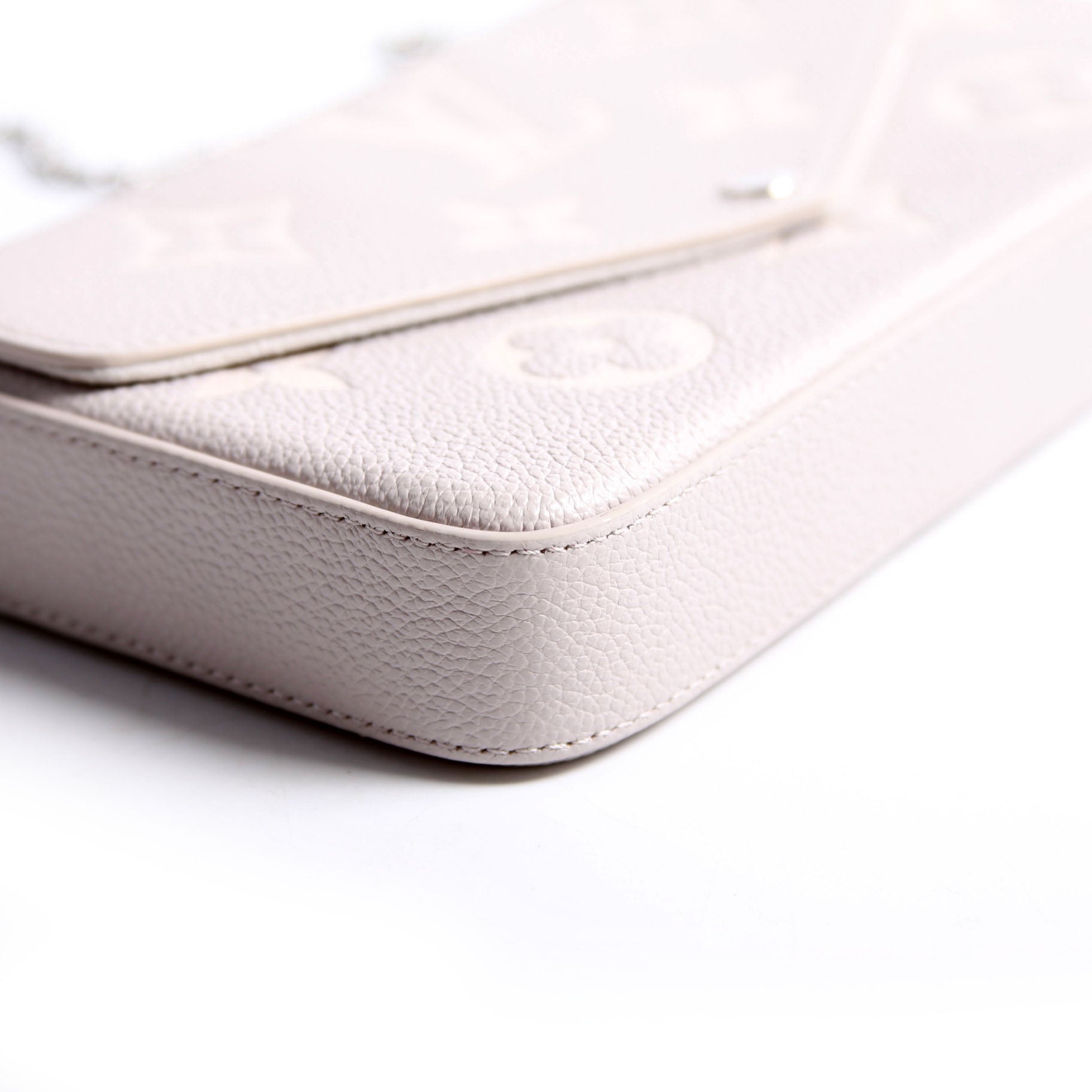 Pochette Felicie Bicolor Empreinte Grey/Beige