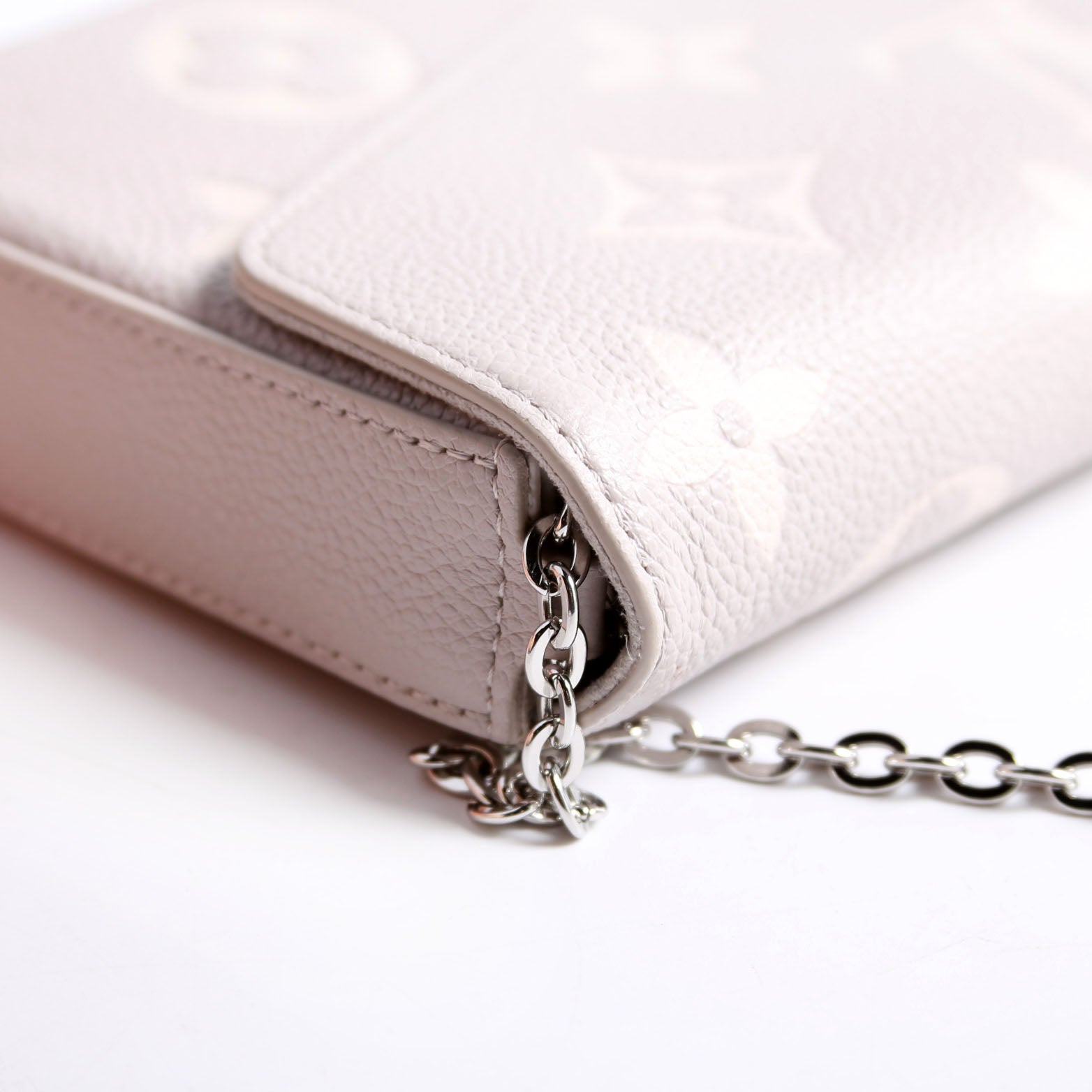 Pochette Felicie Bicolor Empreinte Grey/Beige