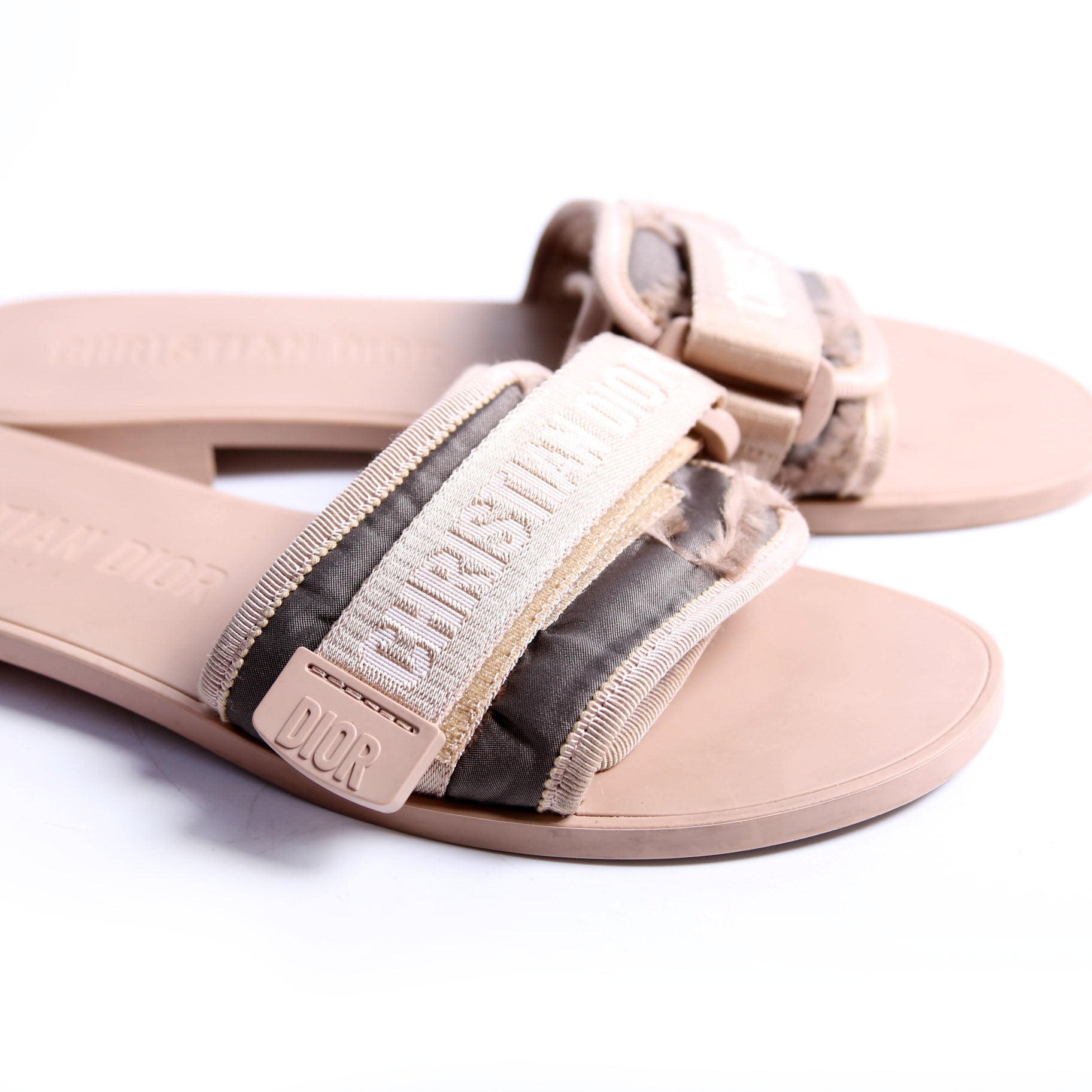Diorevolution Slides Size 39 Tan