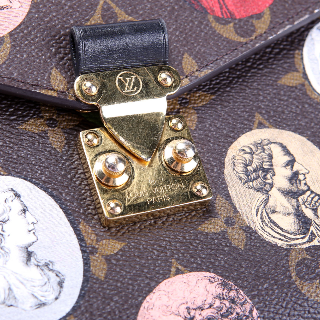 Pochette Metis X Fornasetti