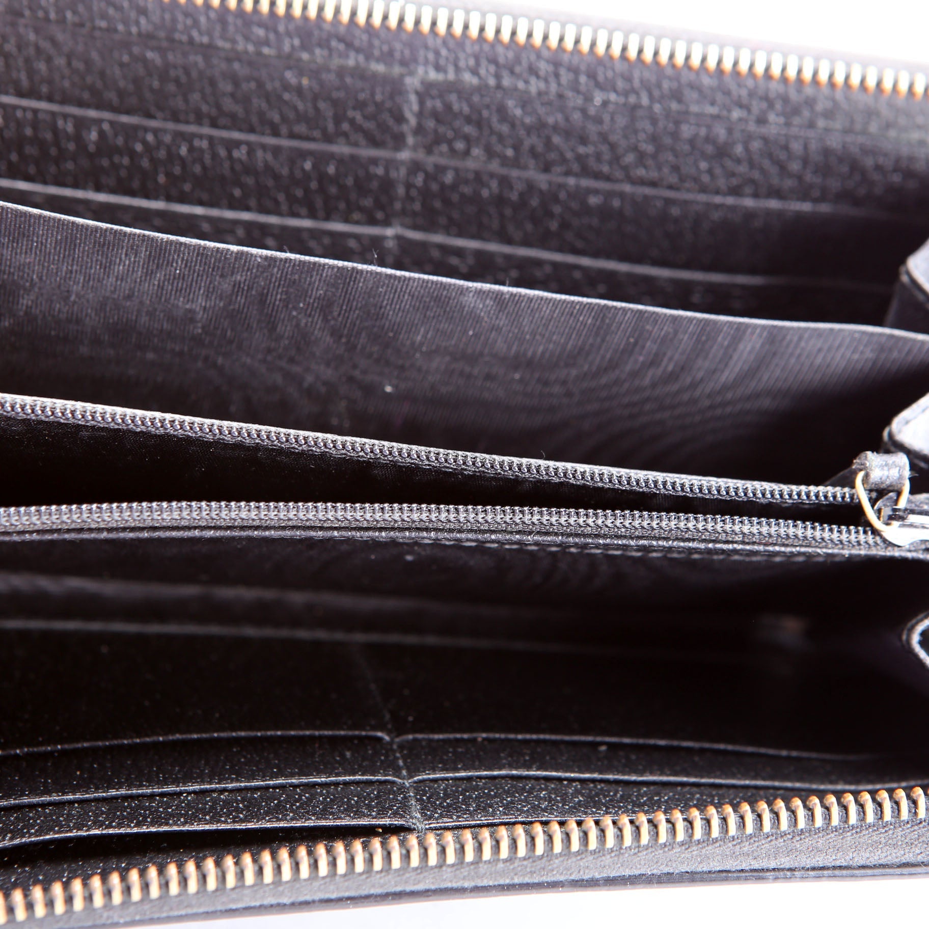 523667 Animalier Bee Leather Zip Around Long Wallet Black
