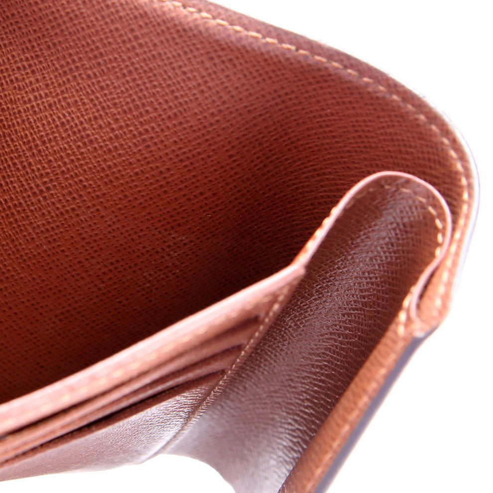 Victorine Wallet Monogram