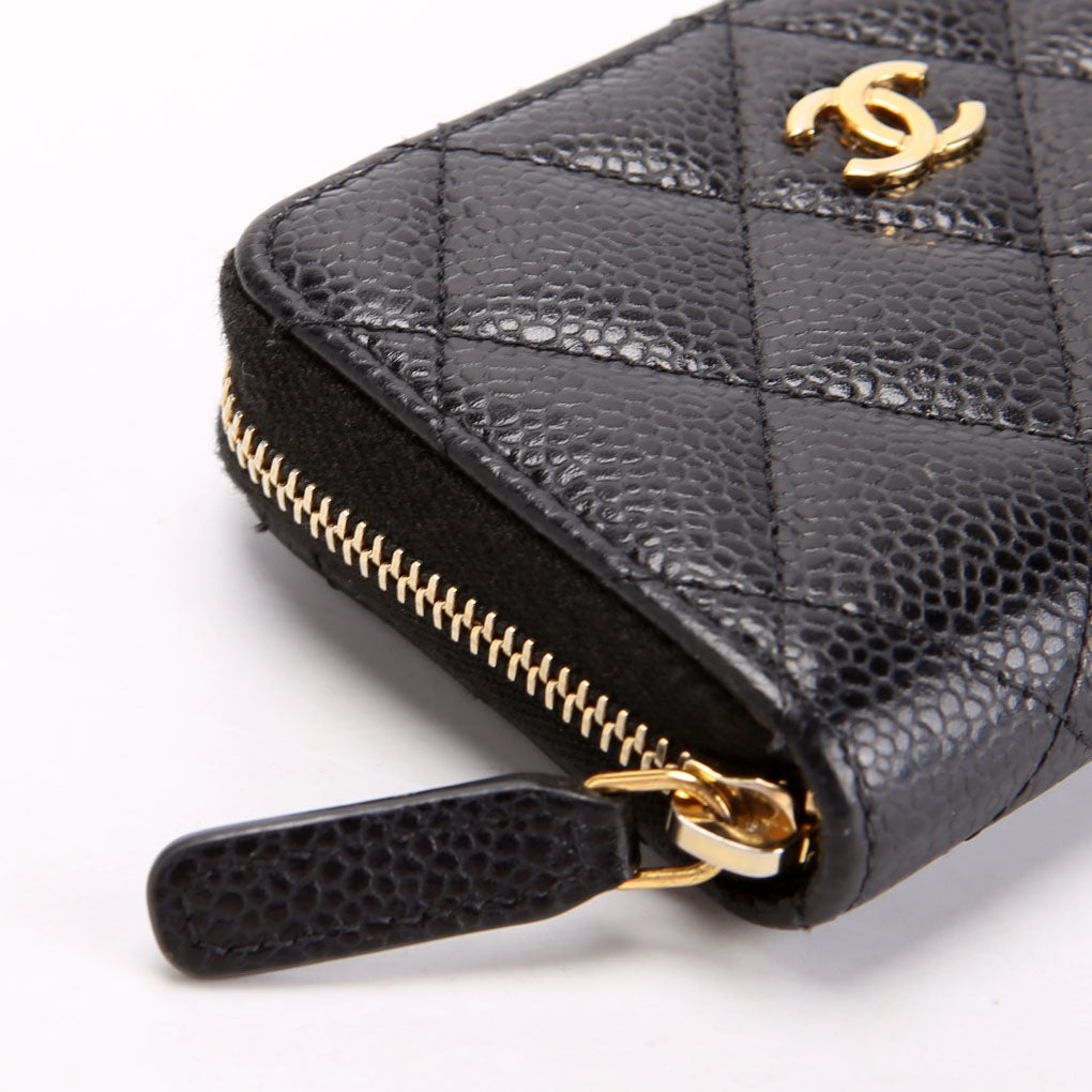 Classic Quilted Zippy Coin Purse Caviar 29M Black