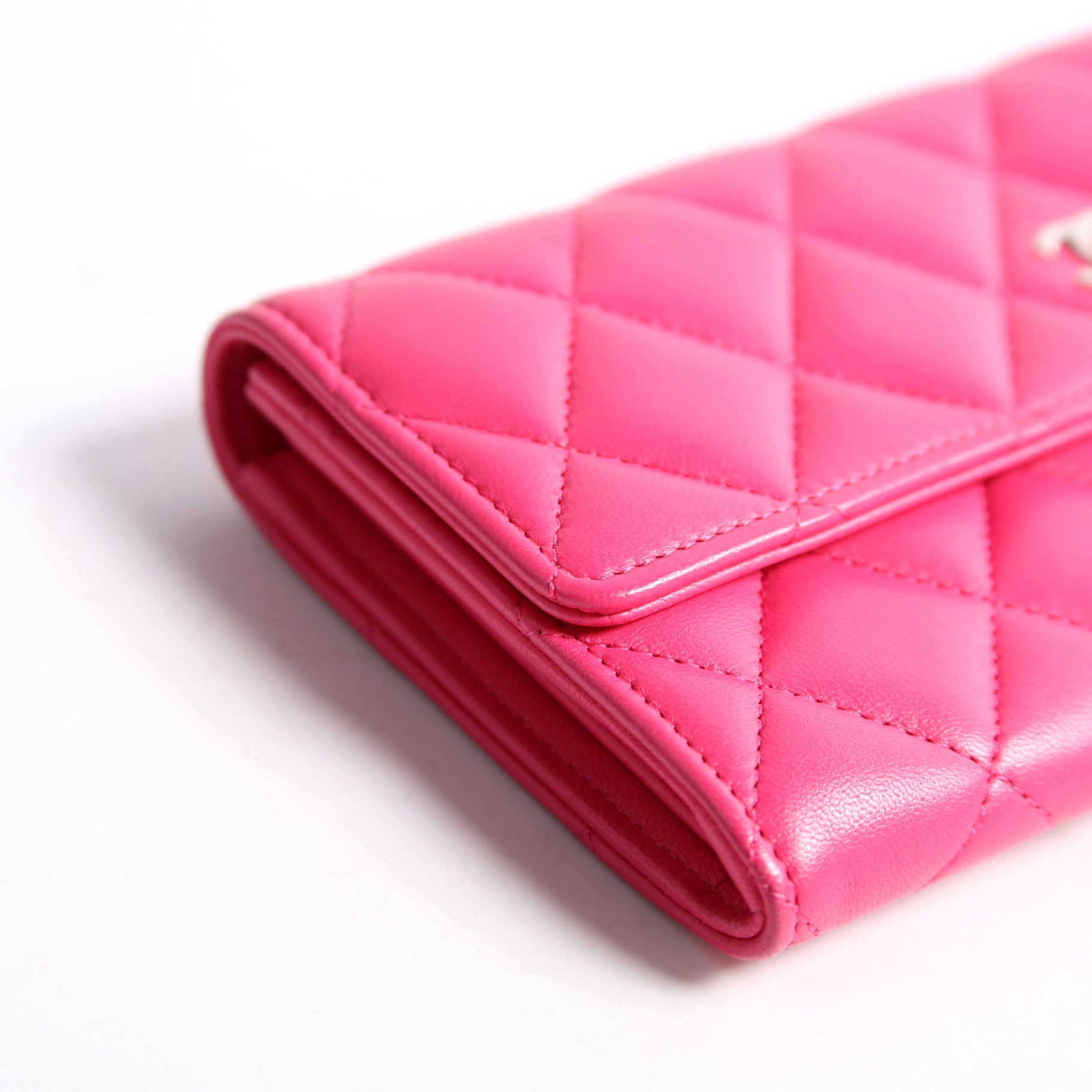 CC Flap Lambskin Long Wallet 19M Pink