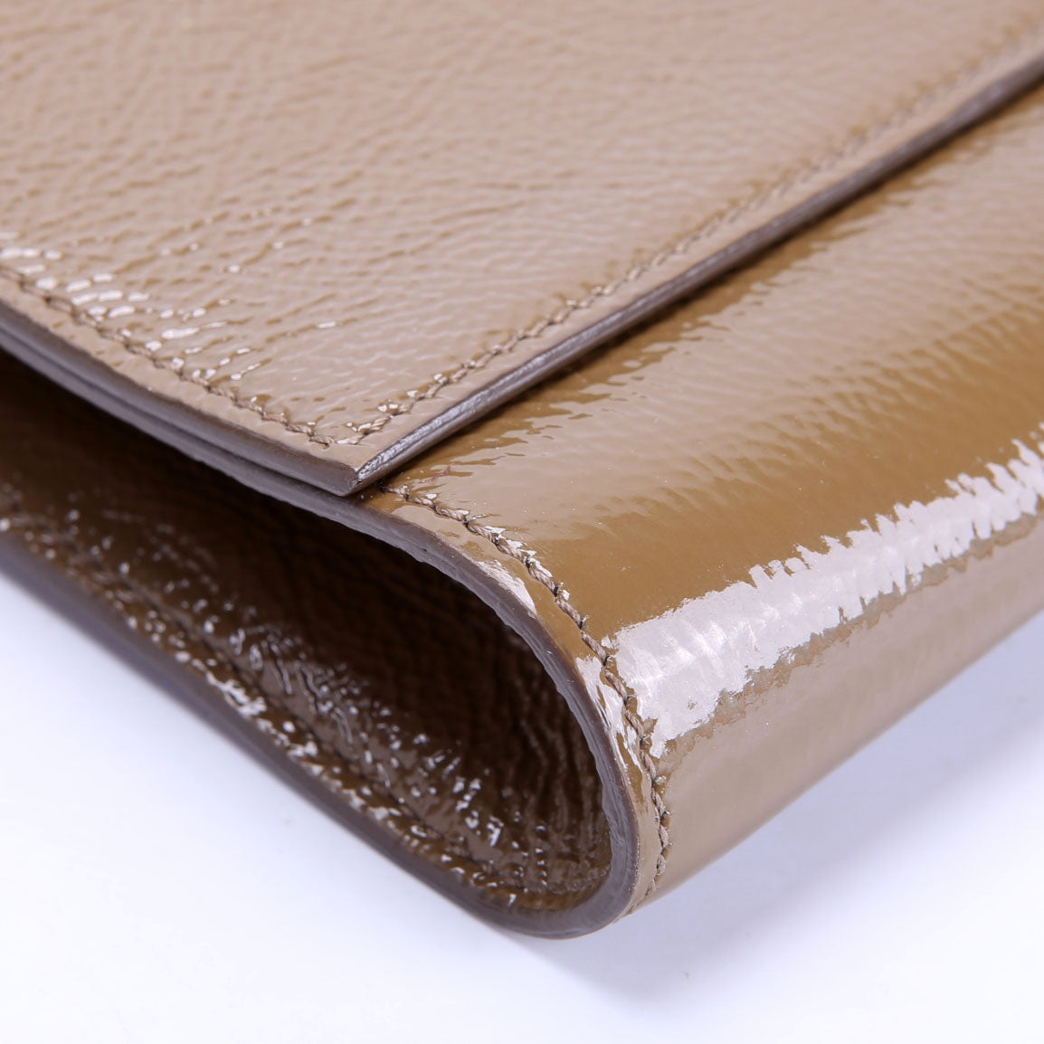 Belle De Jour Clutch Texture Patent 203855