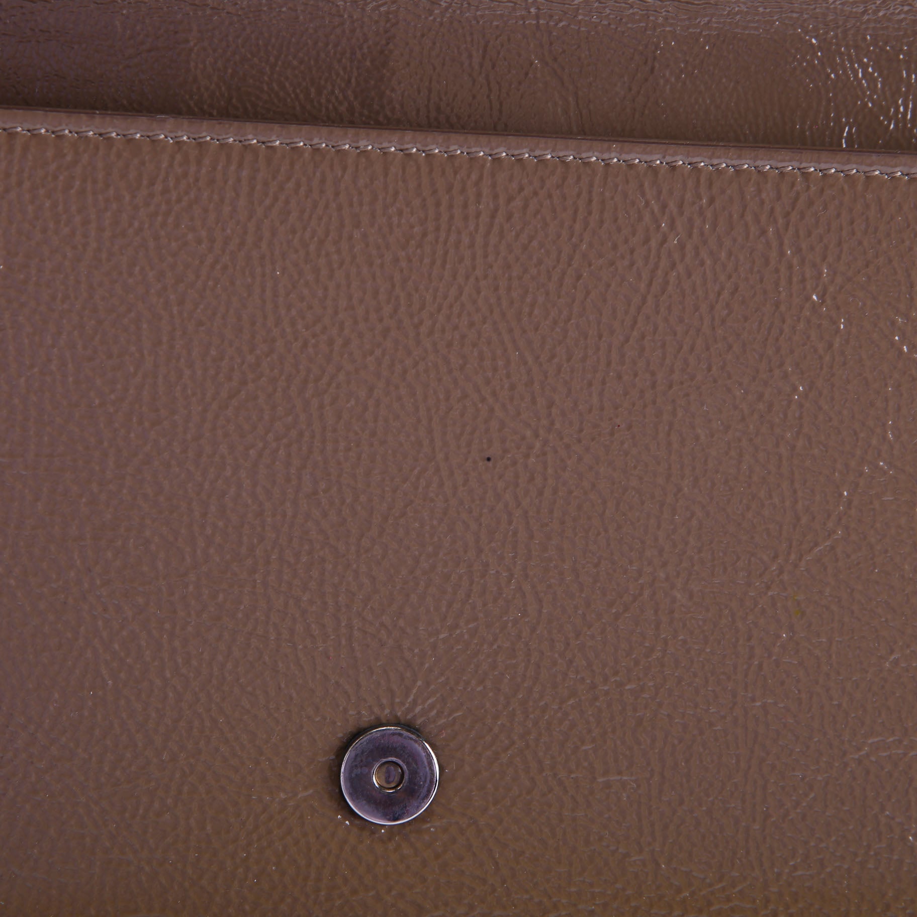 Belle De Jour Clutch Texture Patent 203855