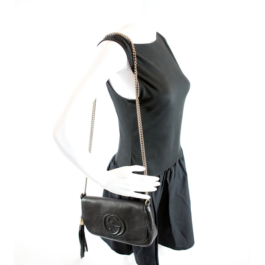336752 Soho Chain Crossbody Medium