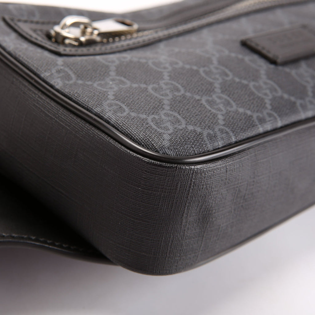 Gucci 474293 Soft GG Supreme Belt Bag Navy