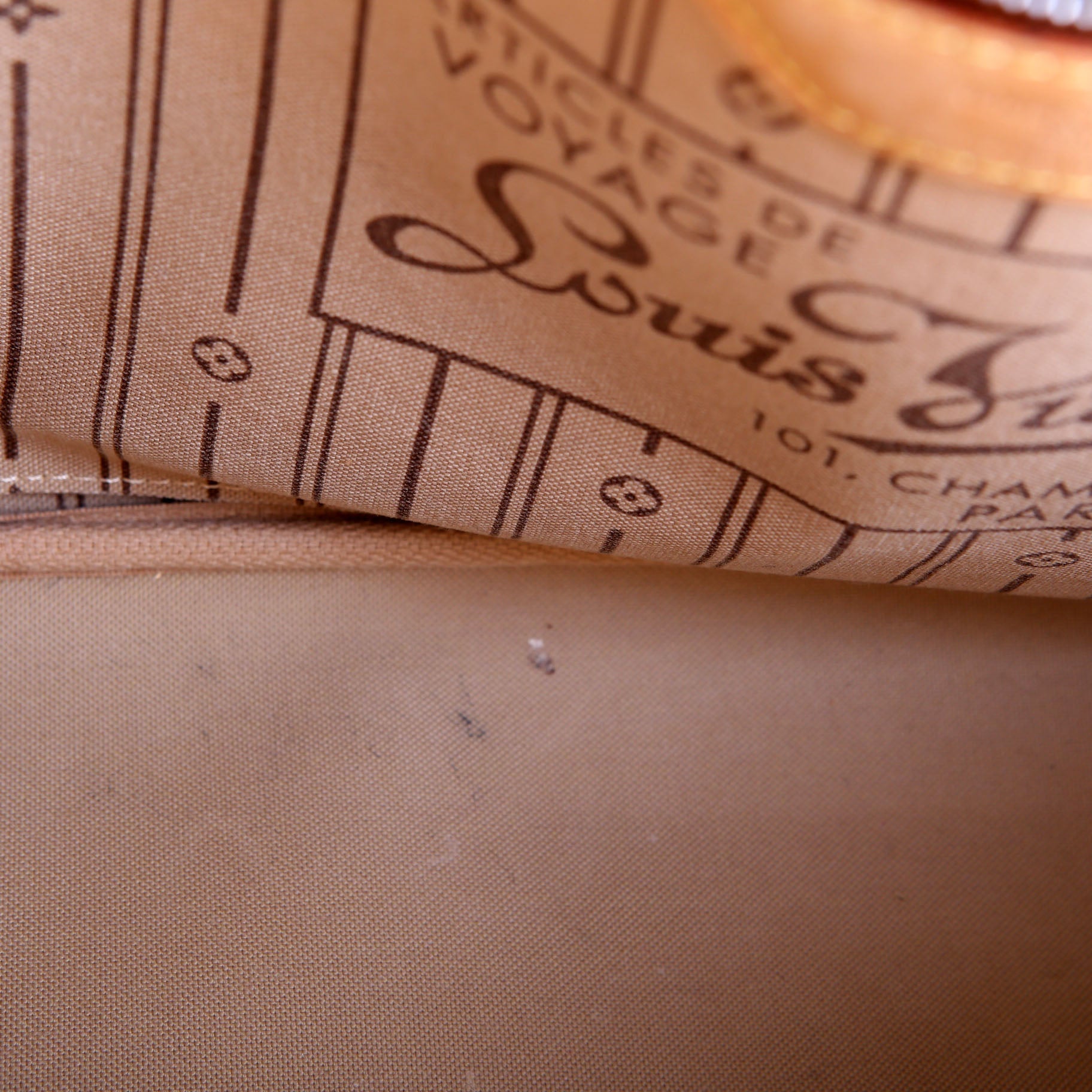 Neverfull MM Monogram