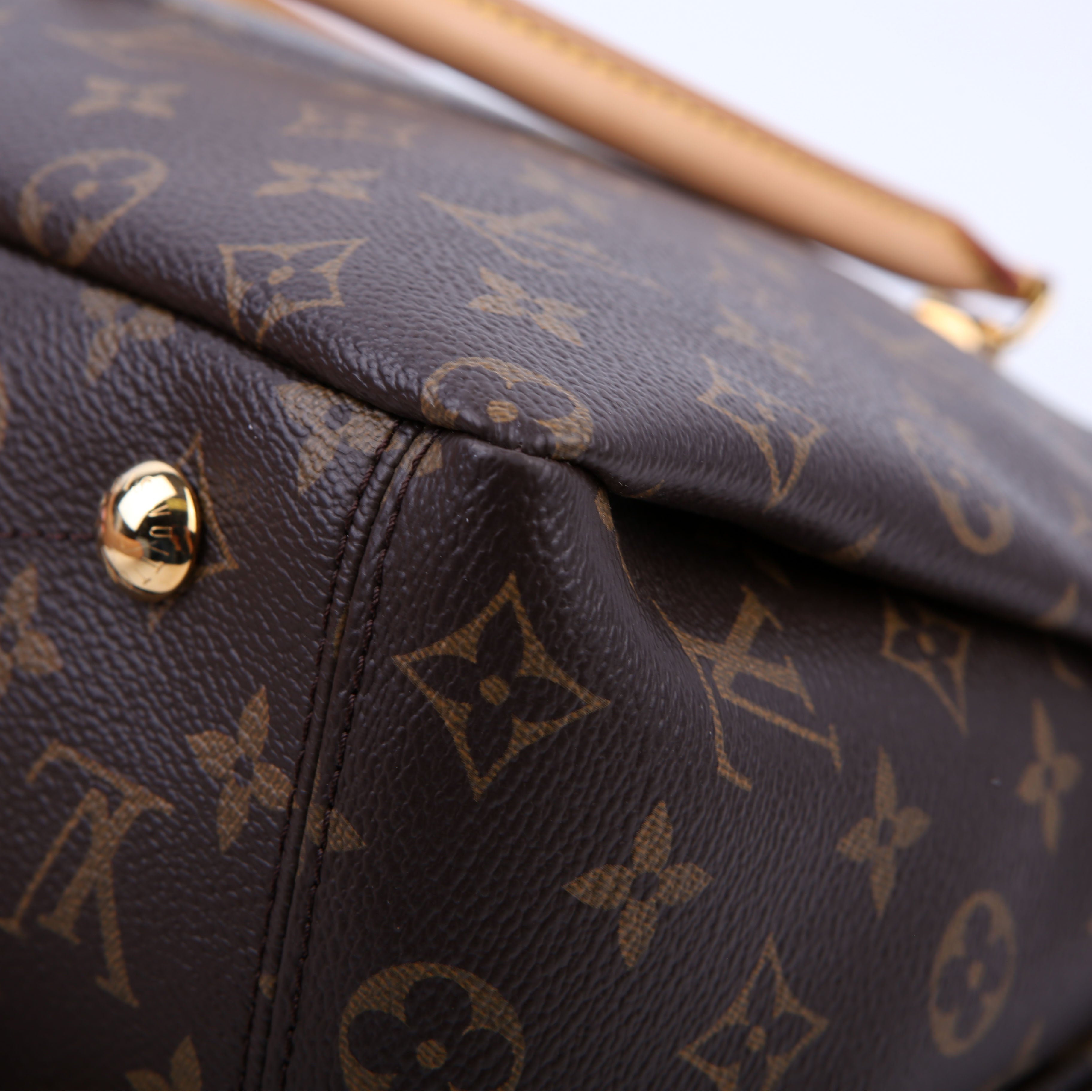 Pallas Tote Monogram Leather Side Red