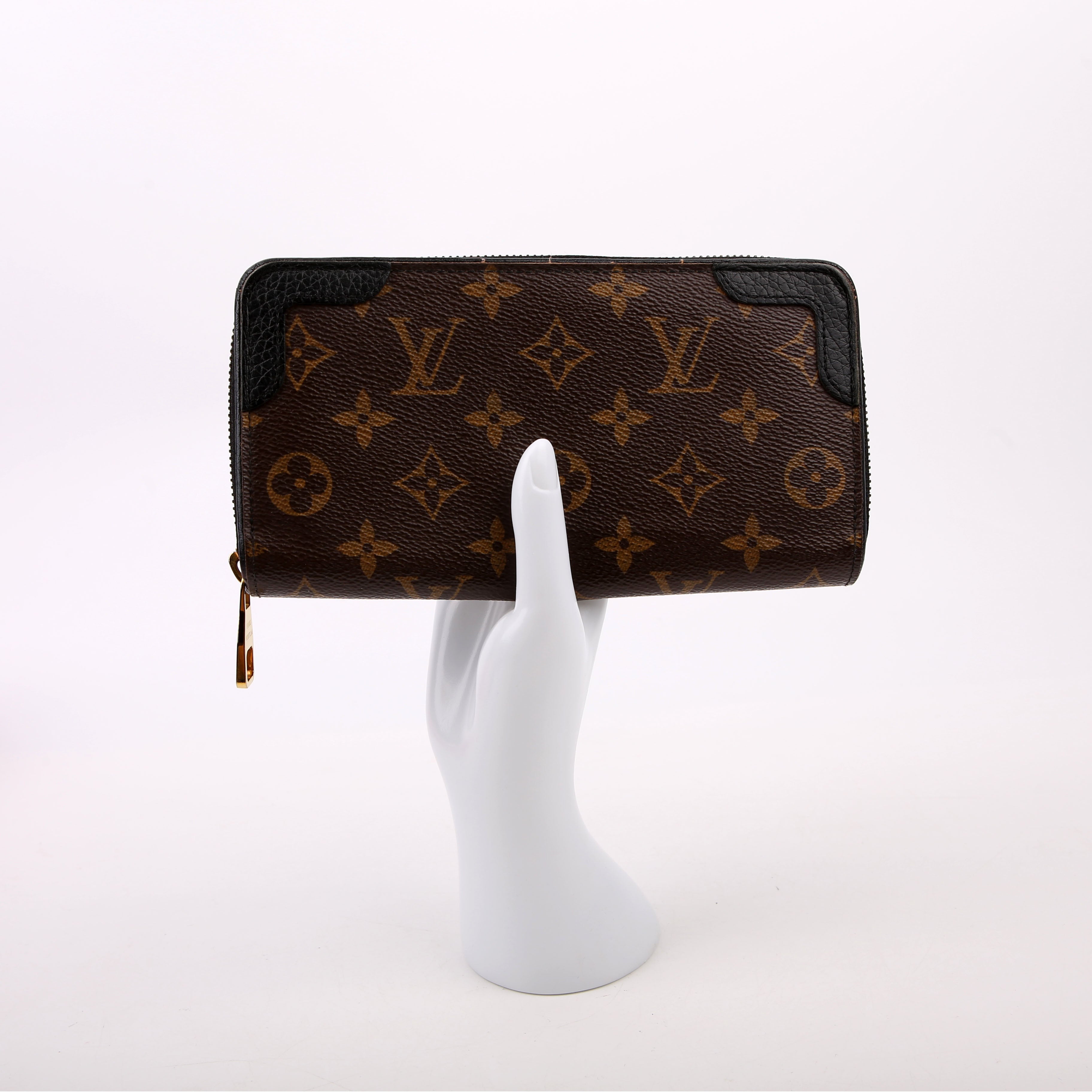 Zippy Wallet Retiro Monogram