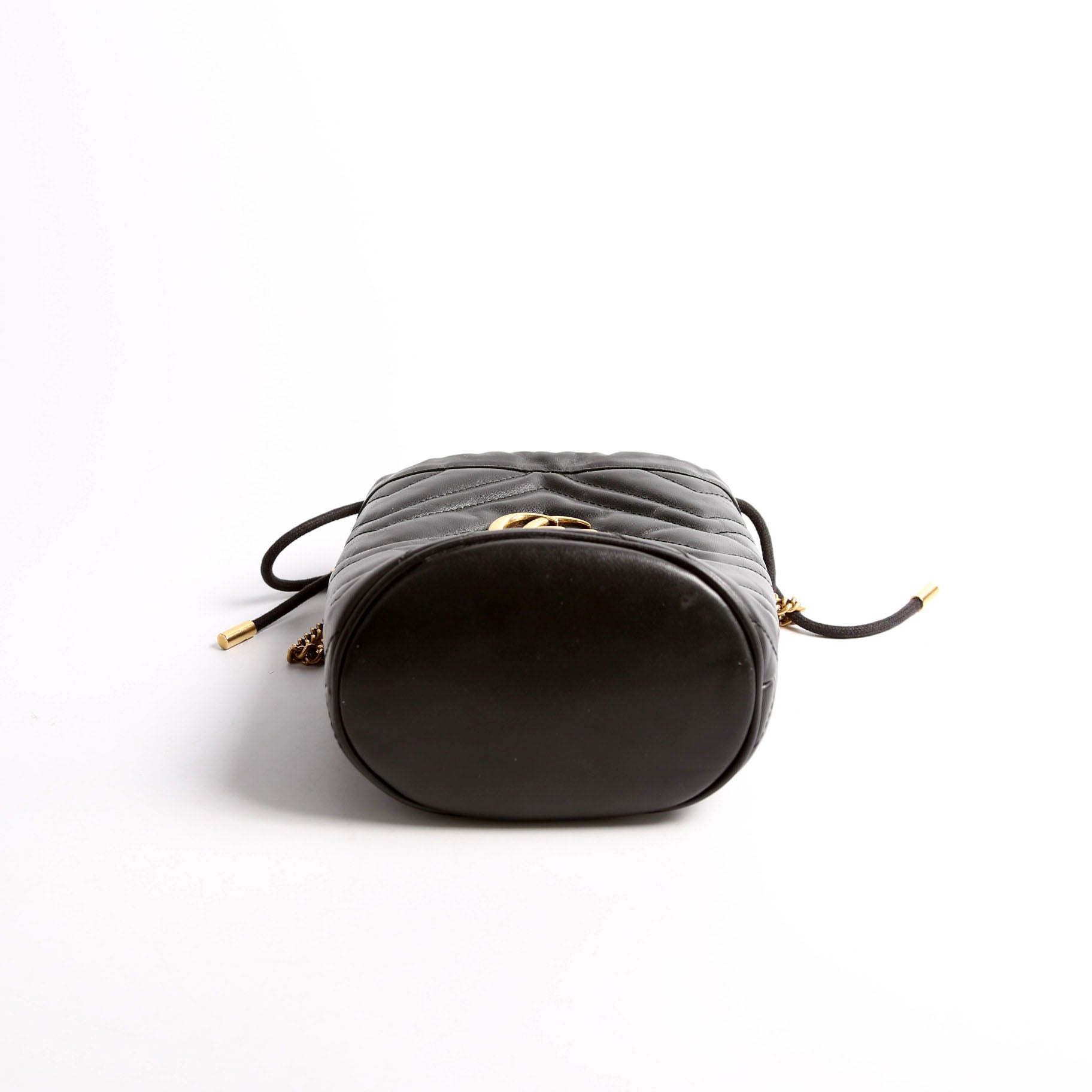 575163 Marmont Mini Bucket Black