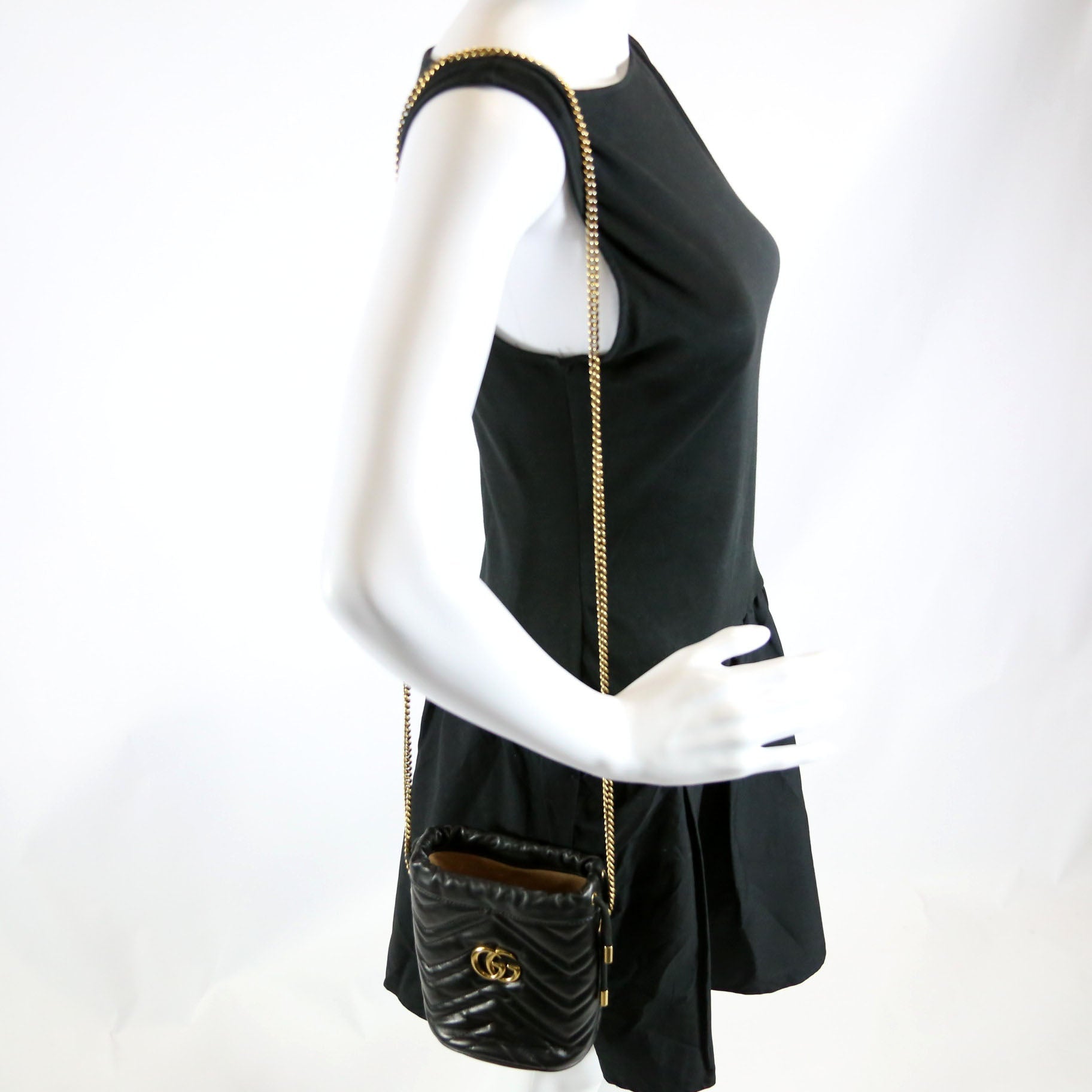 575163 Marmont Mini Bucket Black