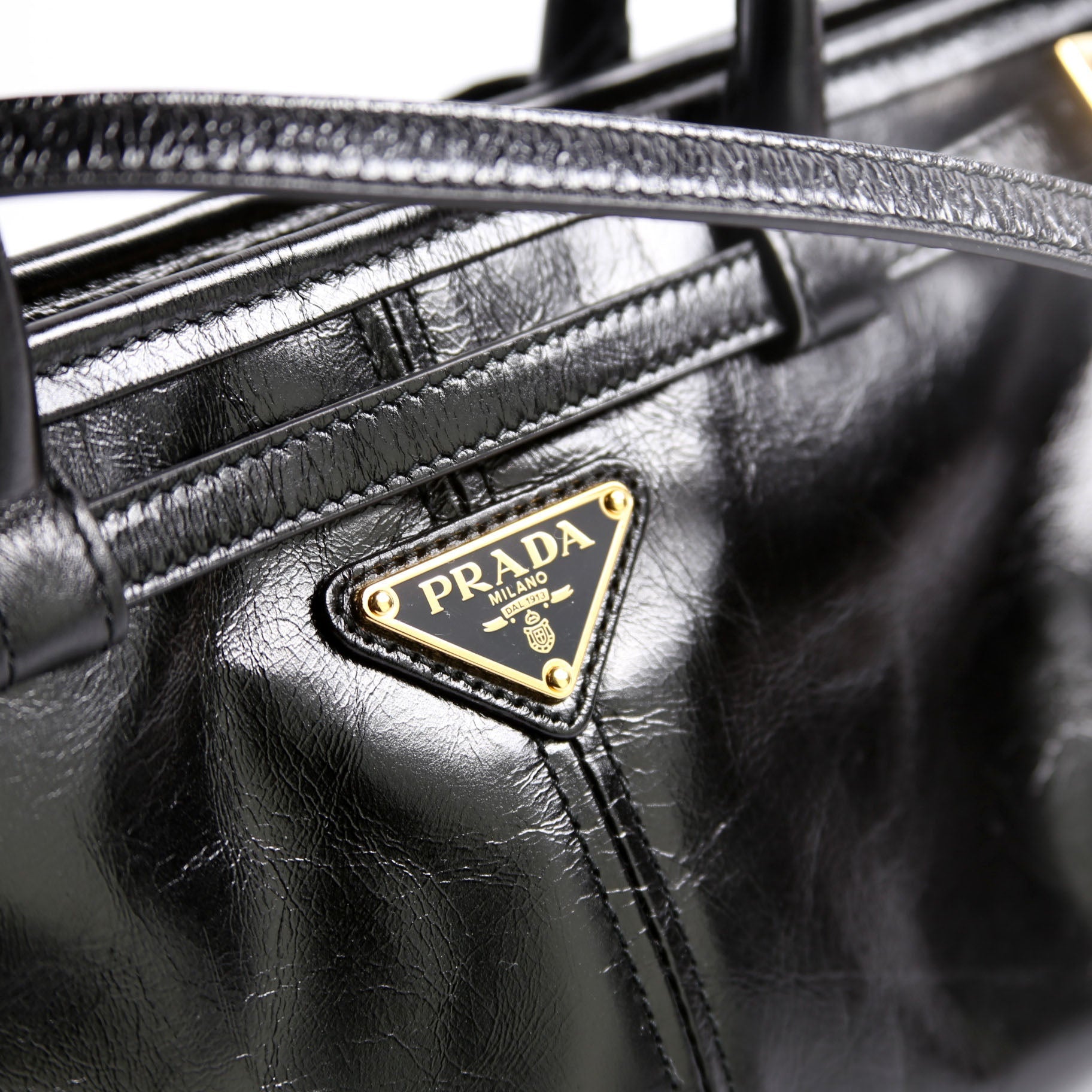 1BA426 Bonnie Medium Calfskin Shoulder Bag Black