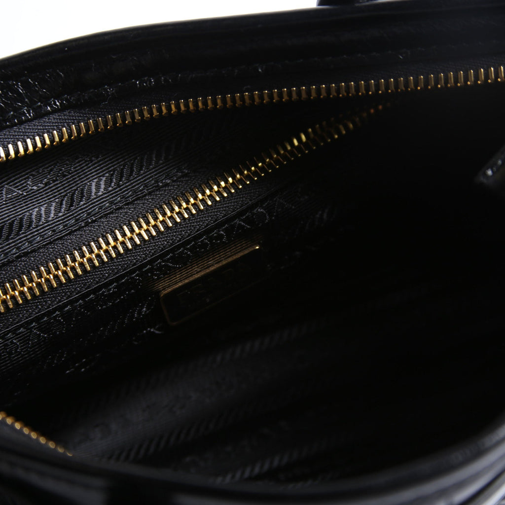 1BA426 Bonnie Medium Calfskin Shoulder Bag Black