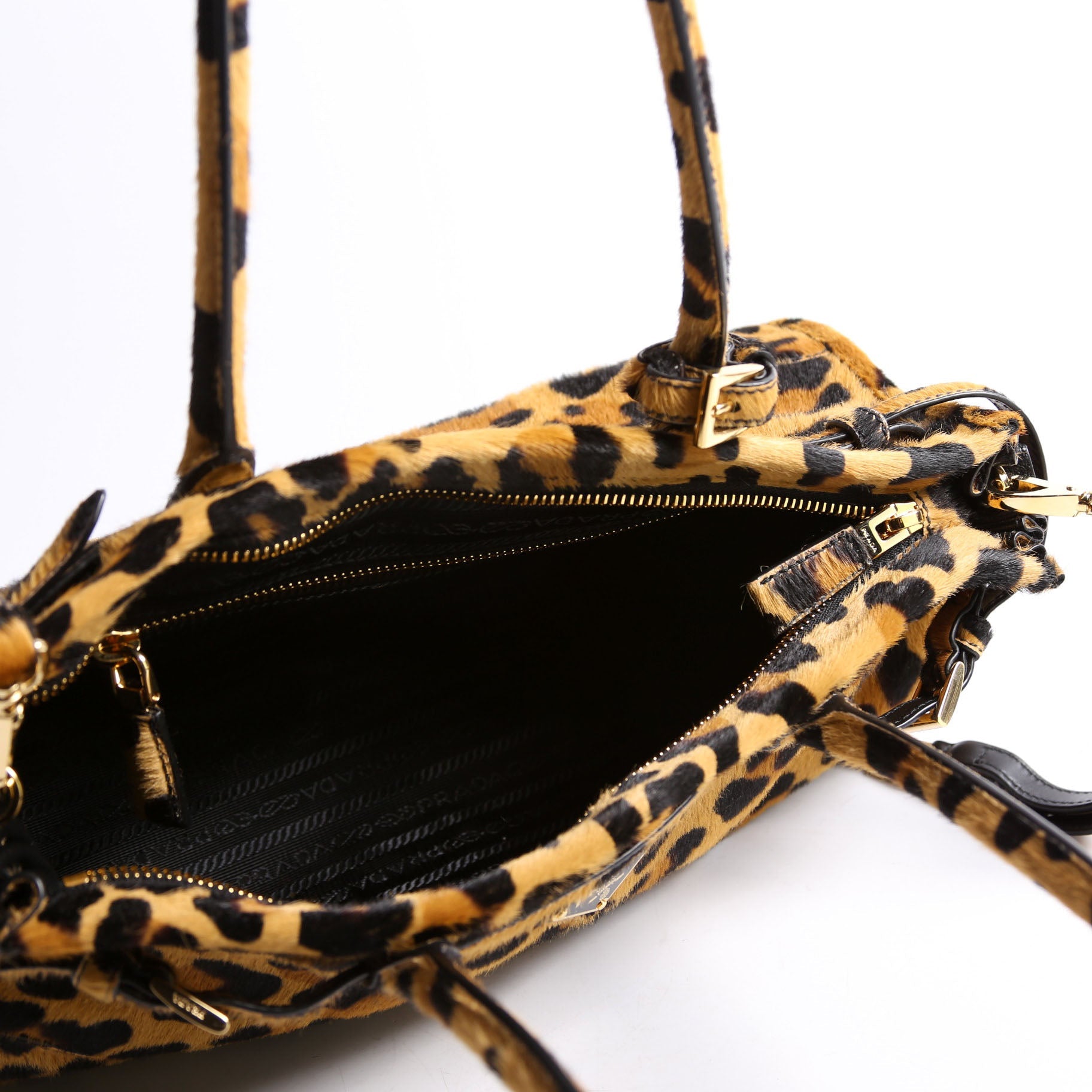 1BA426 Bonnie Medium Calf Hair Shoulder