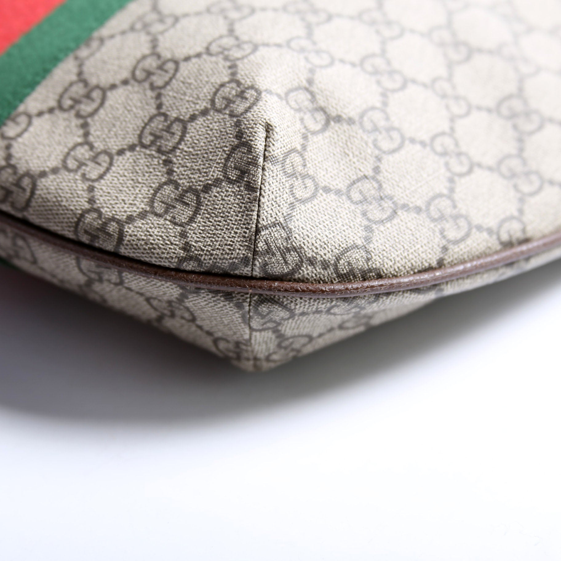 Gucci 598125 Ophidia GG Supreme Small Shoulder Bag Brown