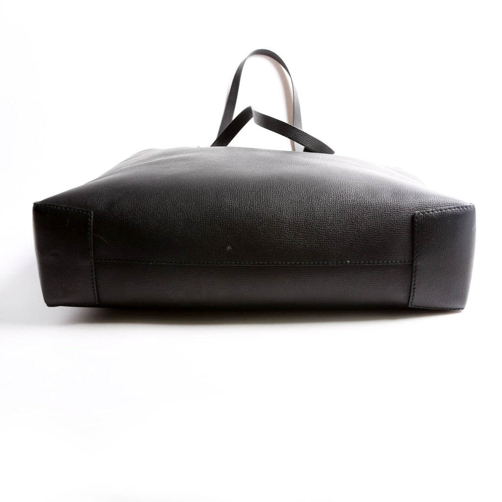 Grainy Leather Haymarket Check Vertical Tote