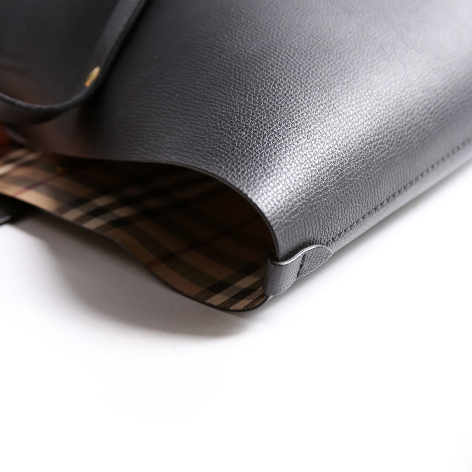 Grainy Leather Haymarket Check Vertical Tote