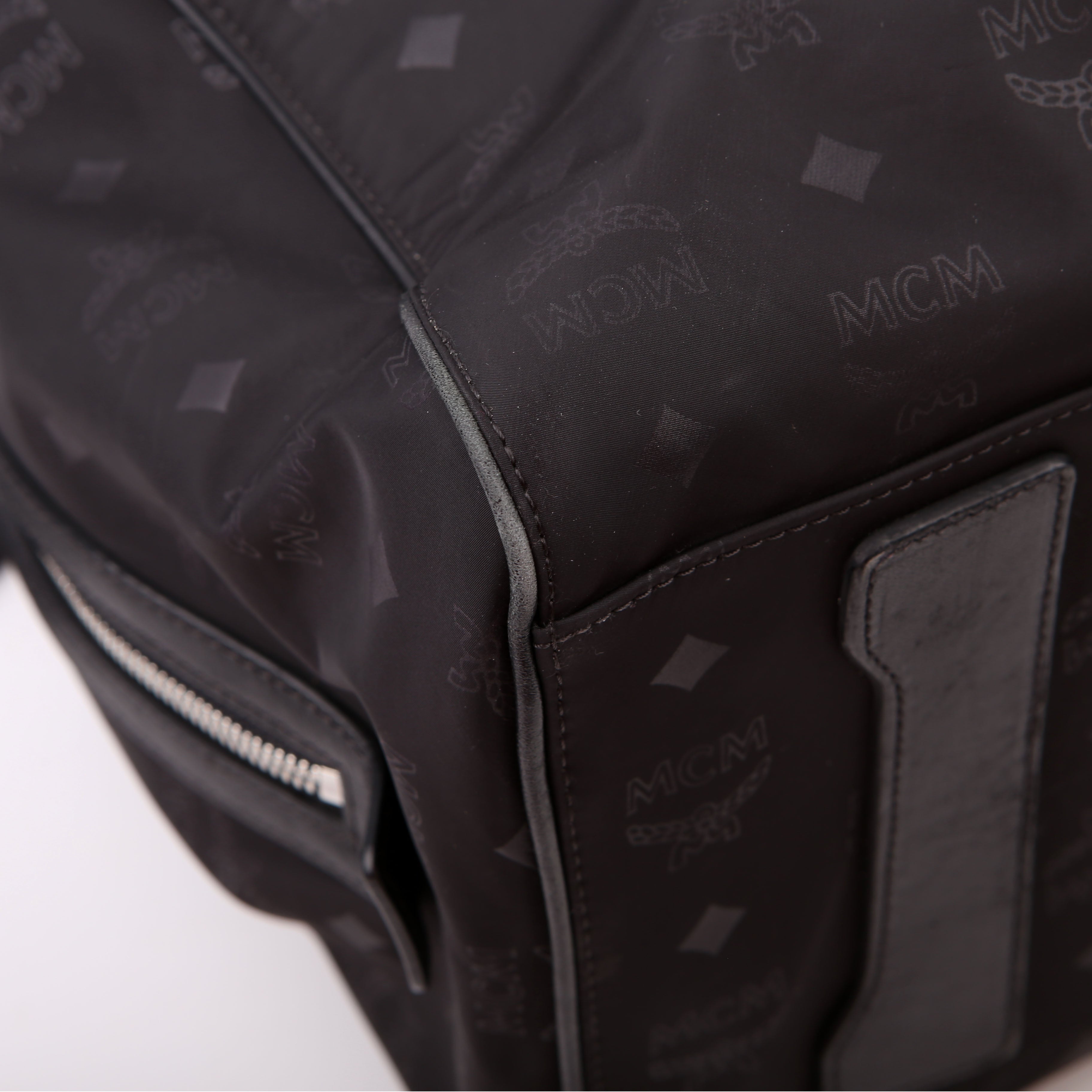 Traveler Weekender Nylon Monogram Black
