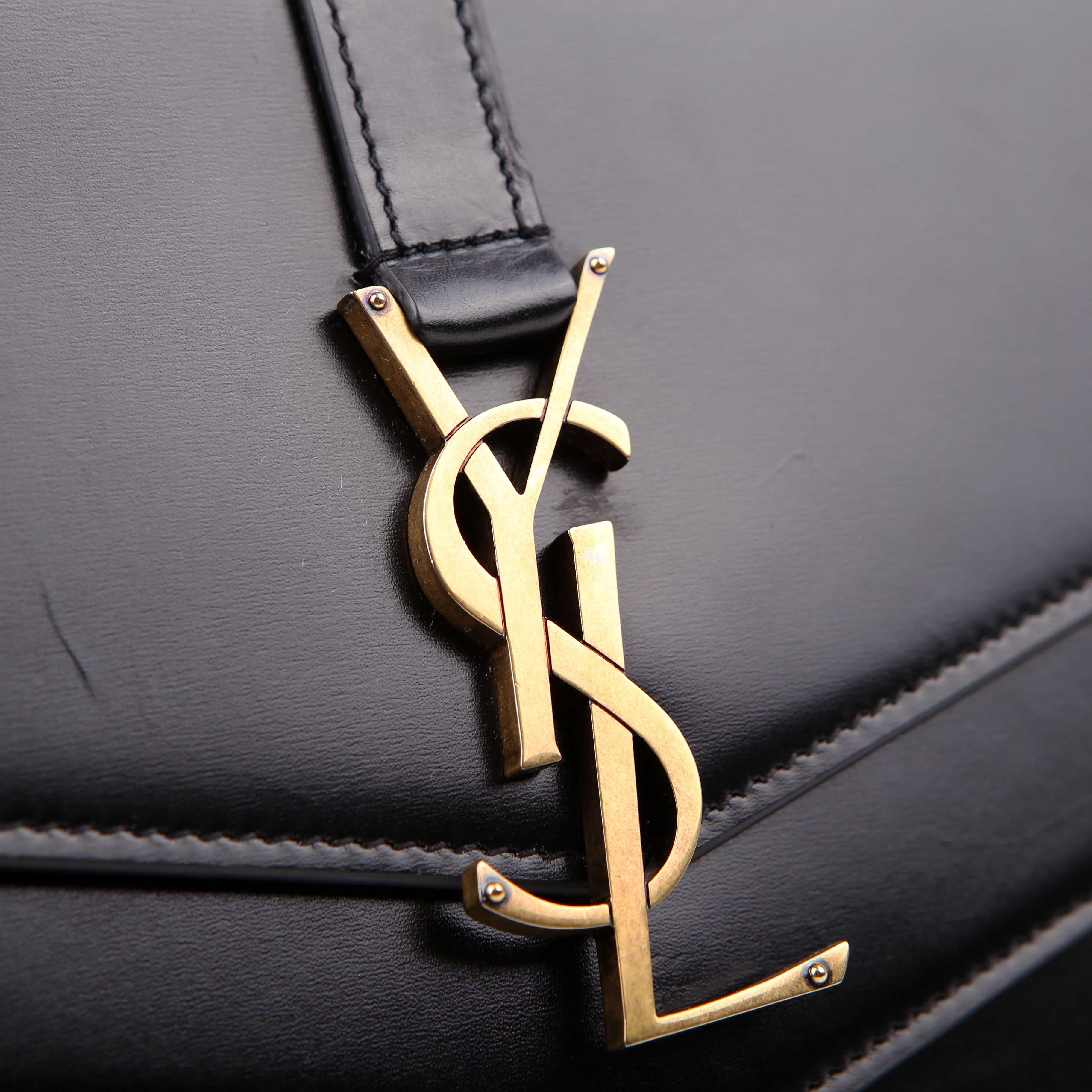 Sulpice Medium Leather Black