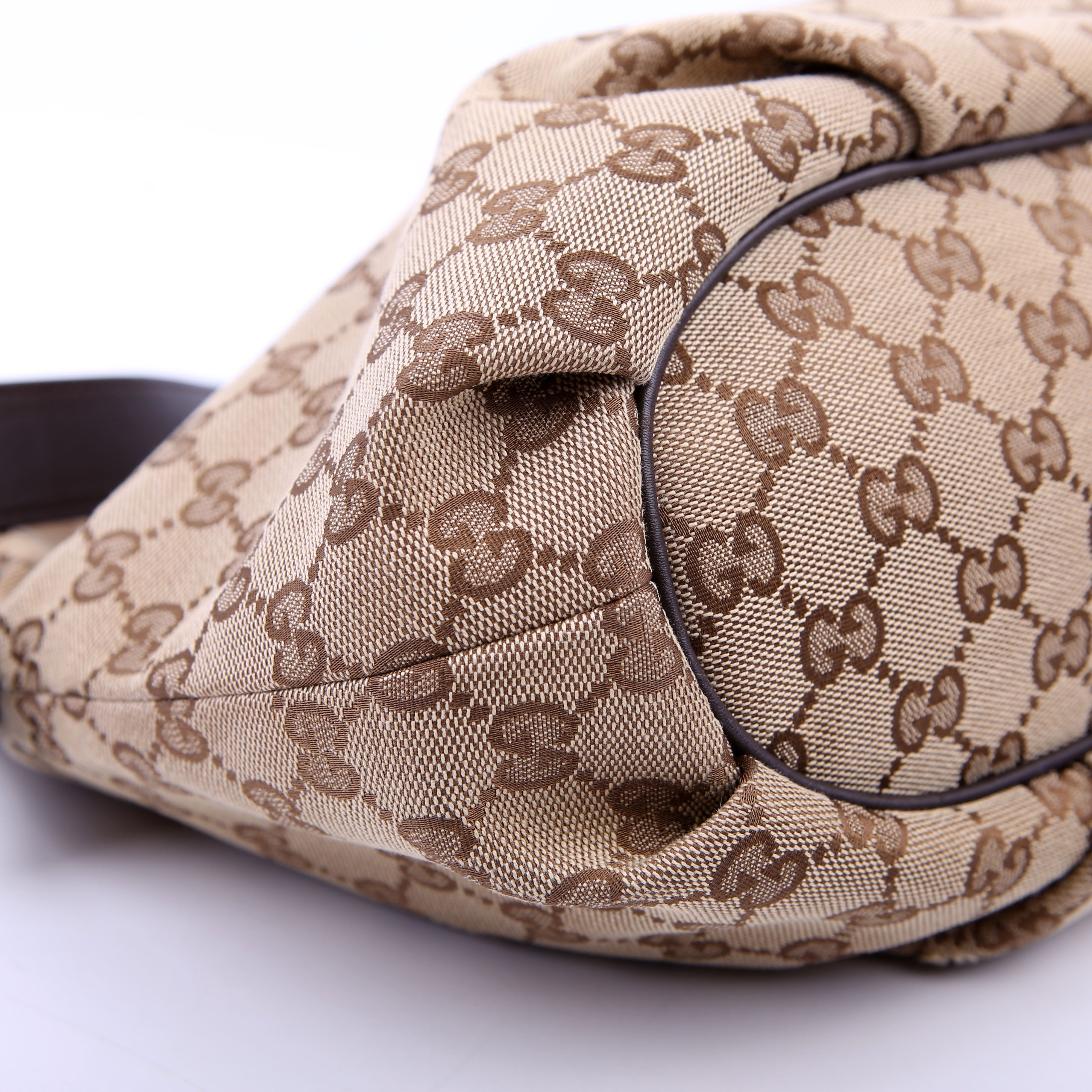 Gucci 388930 GG Canvas Shoulder Bag Brown