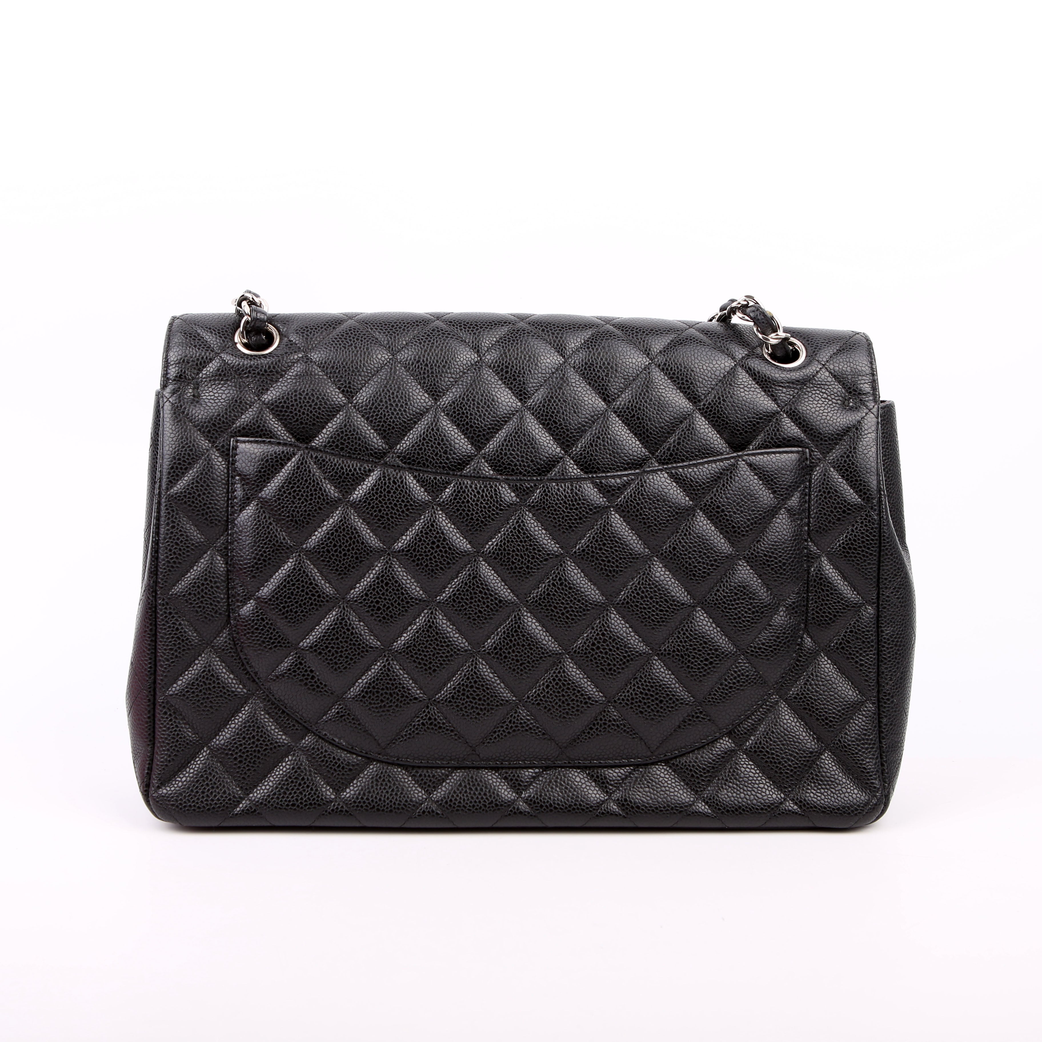 Classic Flap Maxi Caviar 15M Black