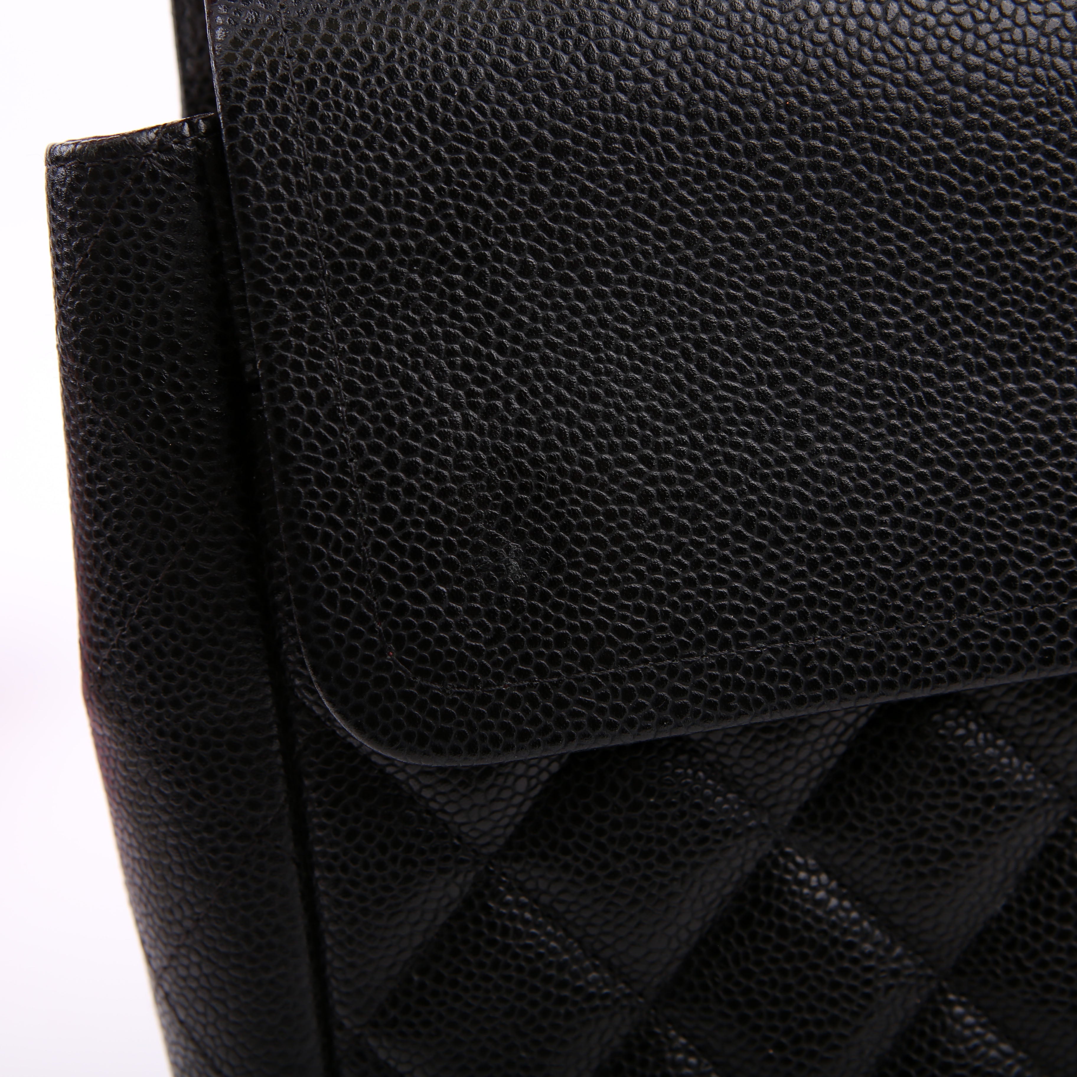 Classic Flap Maxi Caviar 15M Black