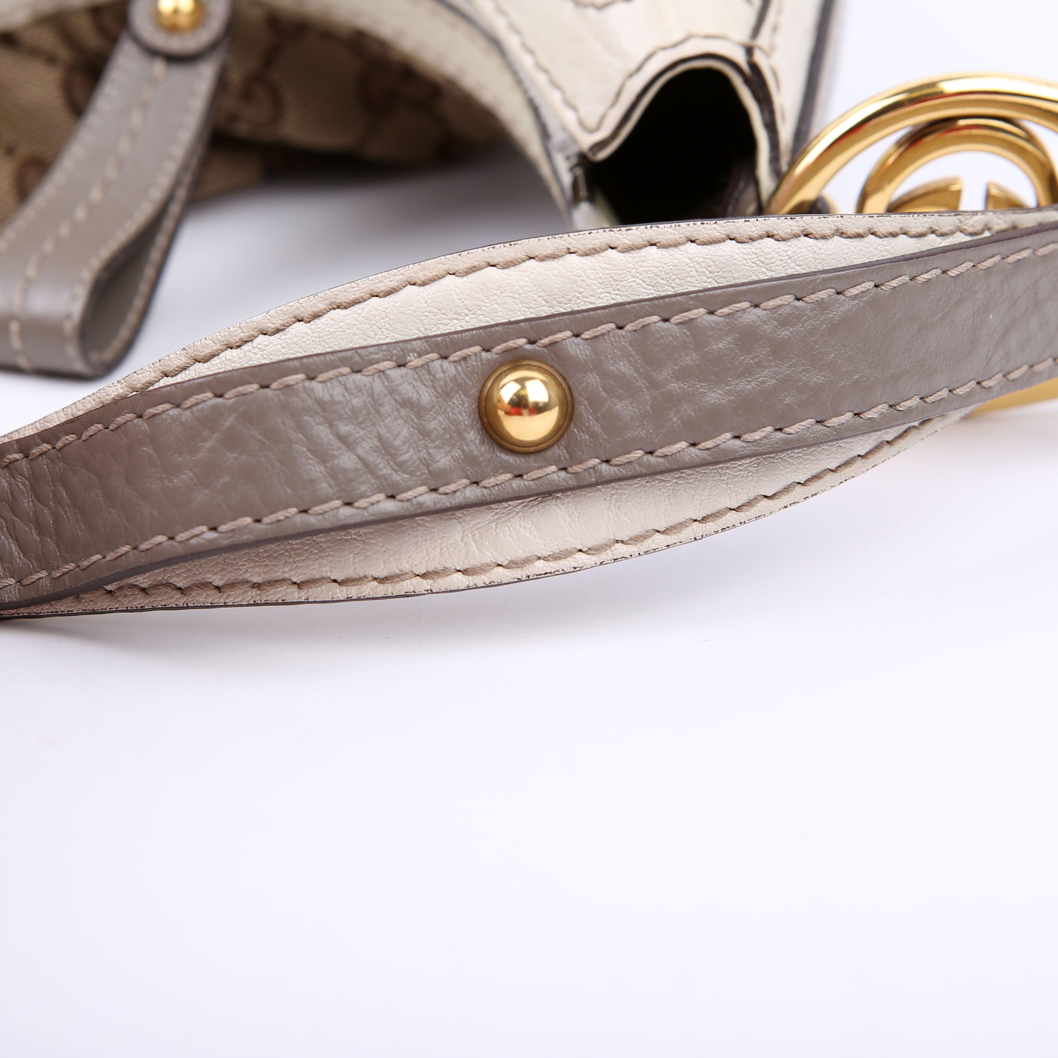 223952 GG Canvas Hobo Medium Tan/White