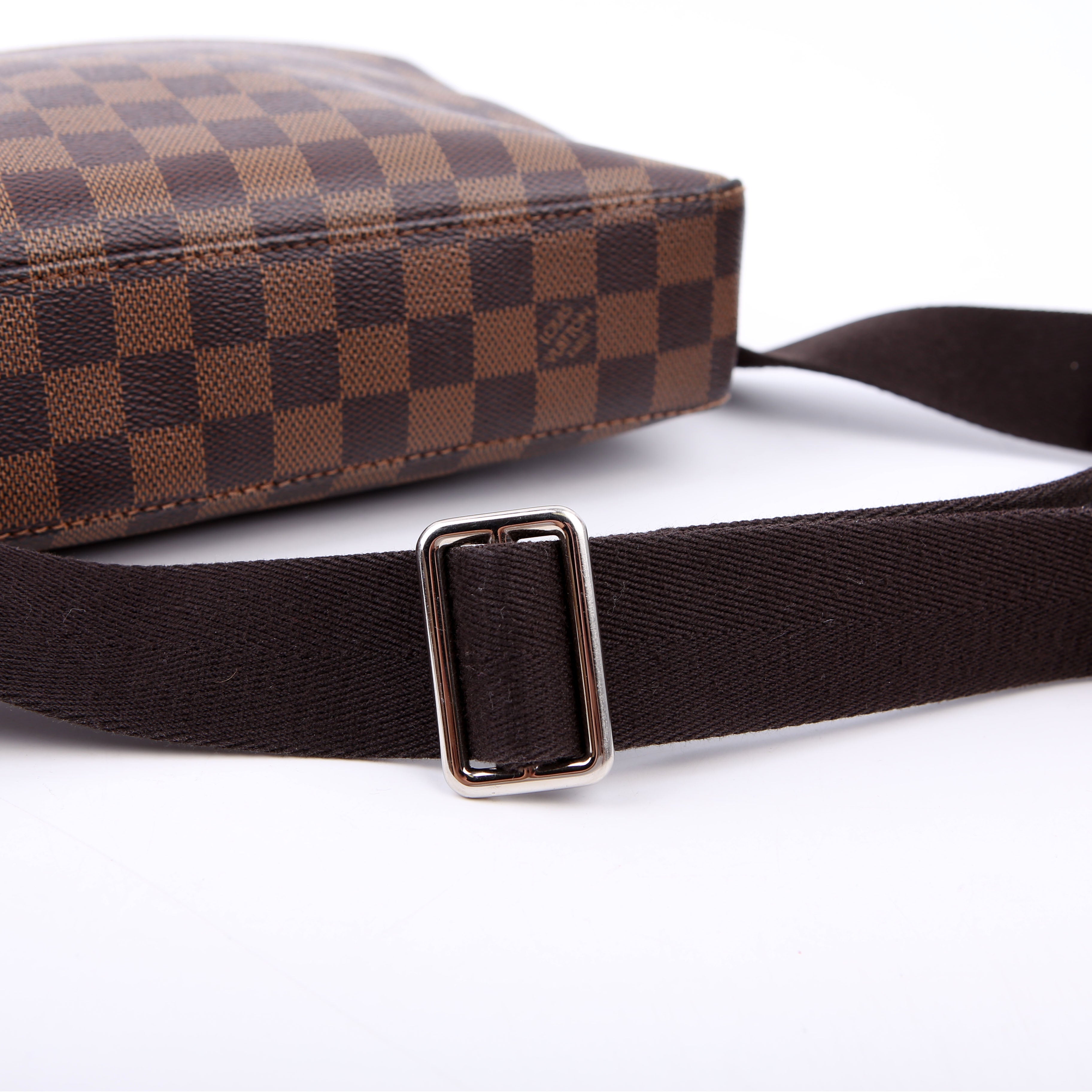 Jake Messenger PM Damier Ebene