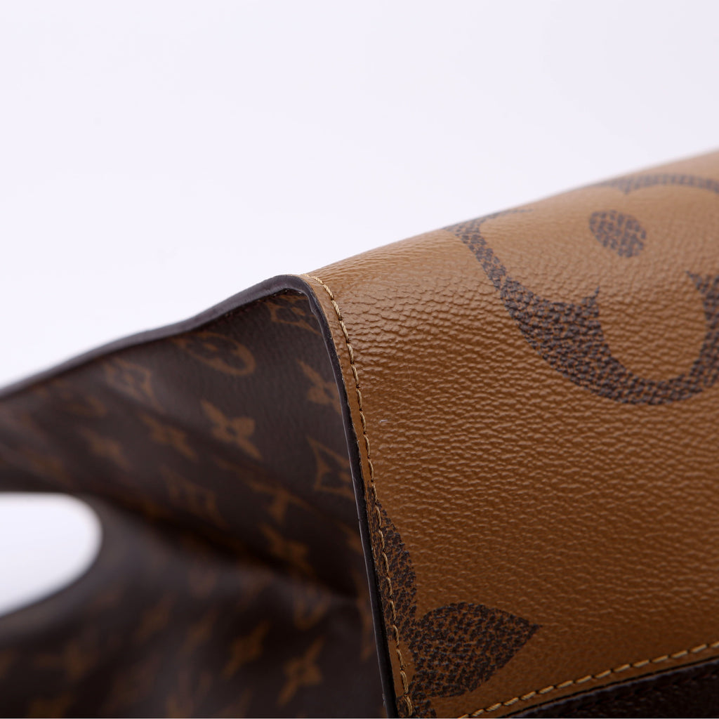 ONTHEGO GM Reverse Monogram