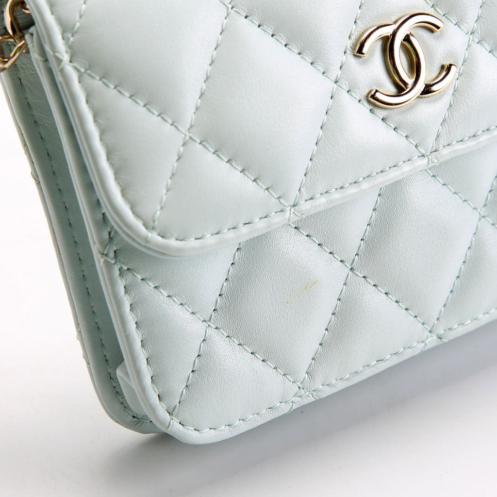 Maxi Pearls Compact Wallet Lambskin 31M Baby Blue