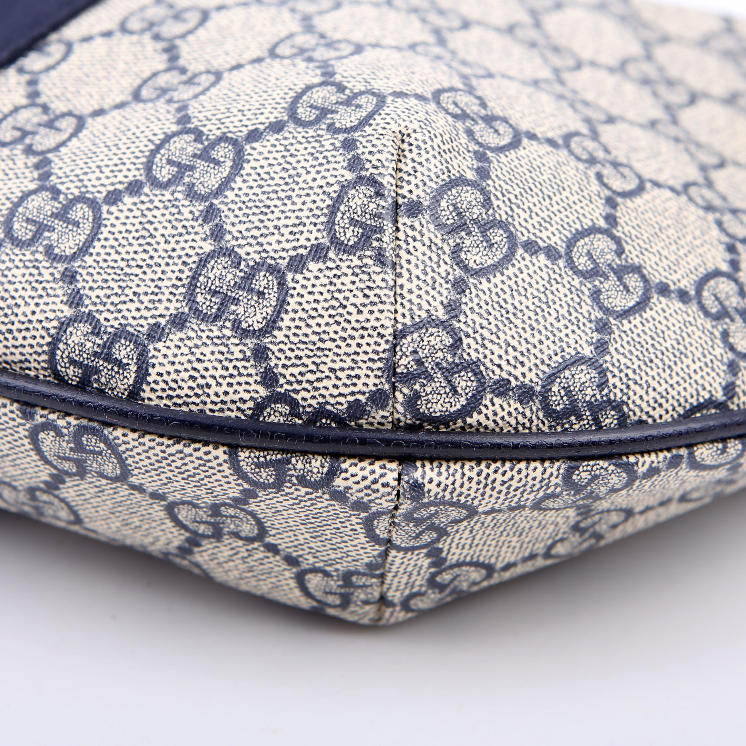 Gucci 598125 Ophidia GG Supreme Small Shoulder Bag Navy