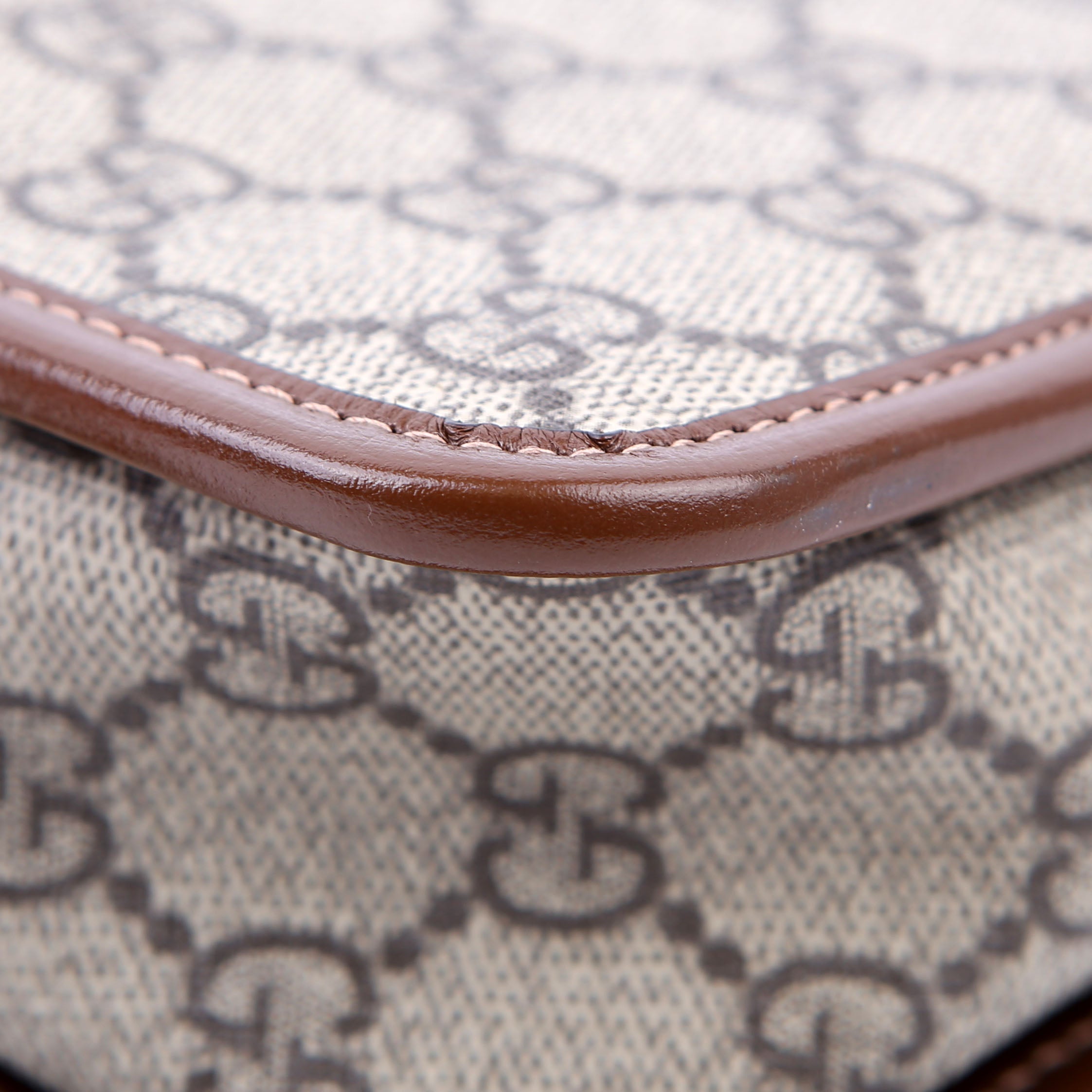 Gucci 625764 GG Supreme Travel Pouch Brown