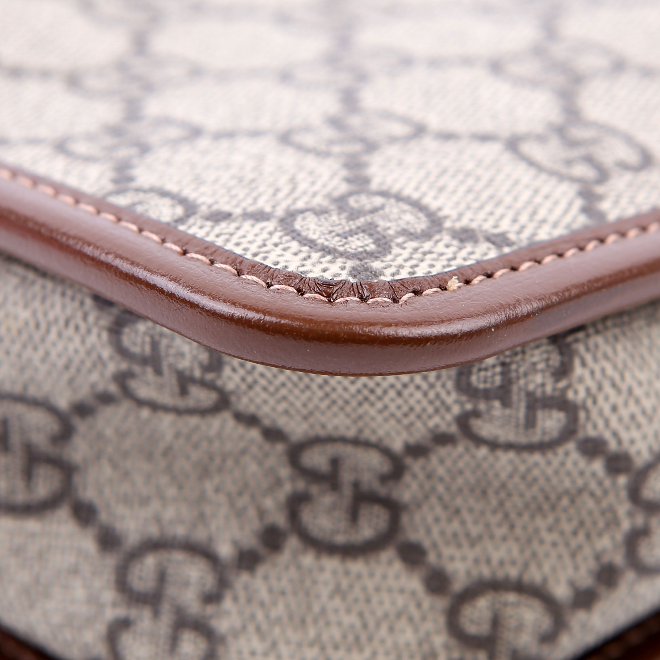 Gucci 625764 GG Supreme Travel Pouch Brown