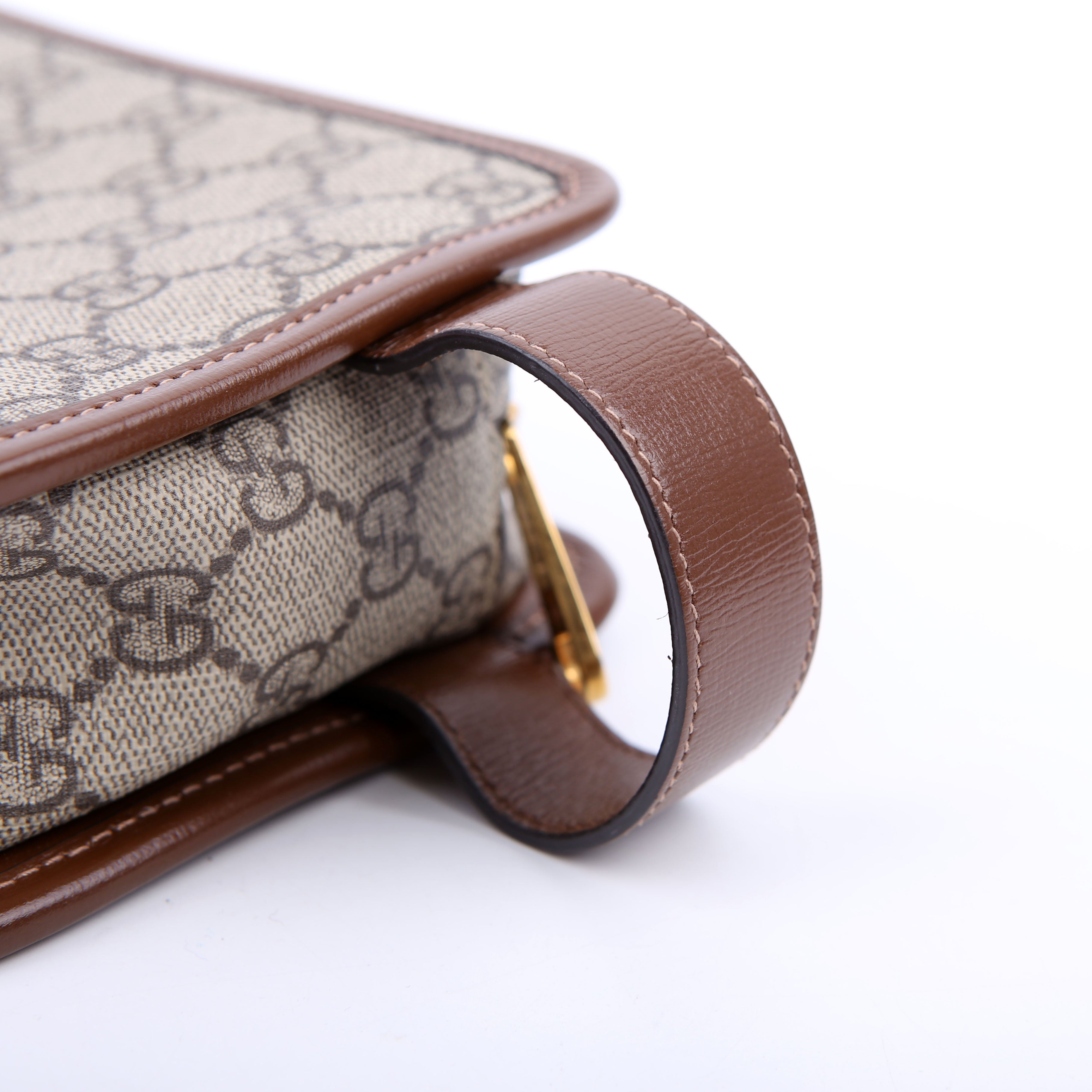 Gucci 625764 GG Supreme Travel Pouch Brown